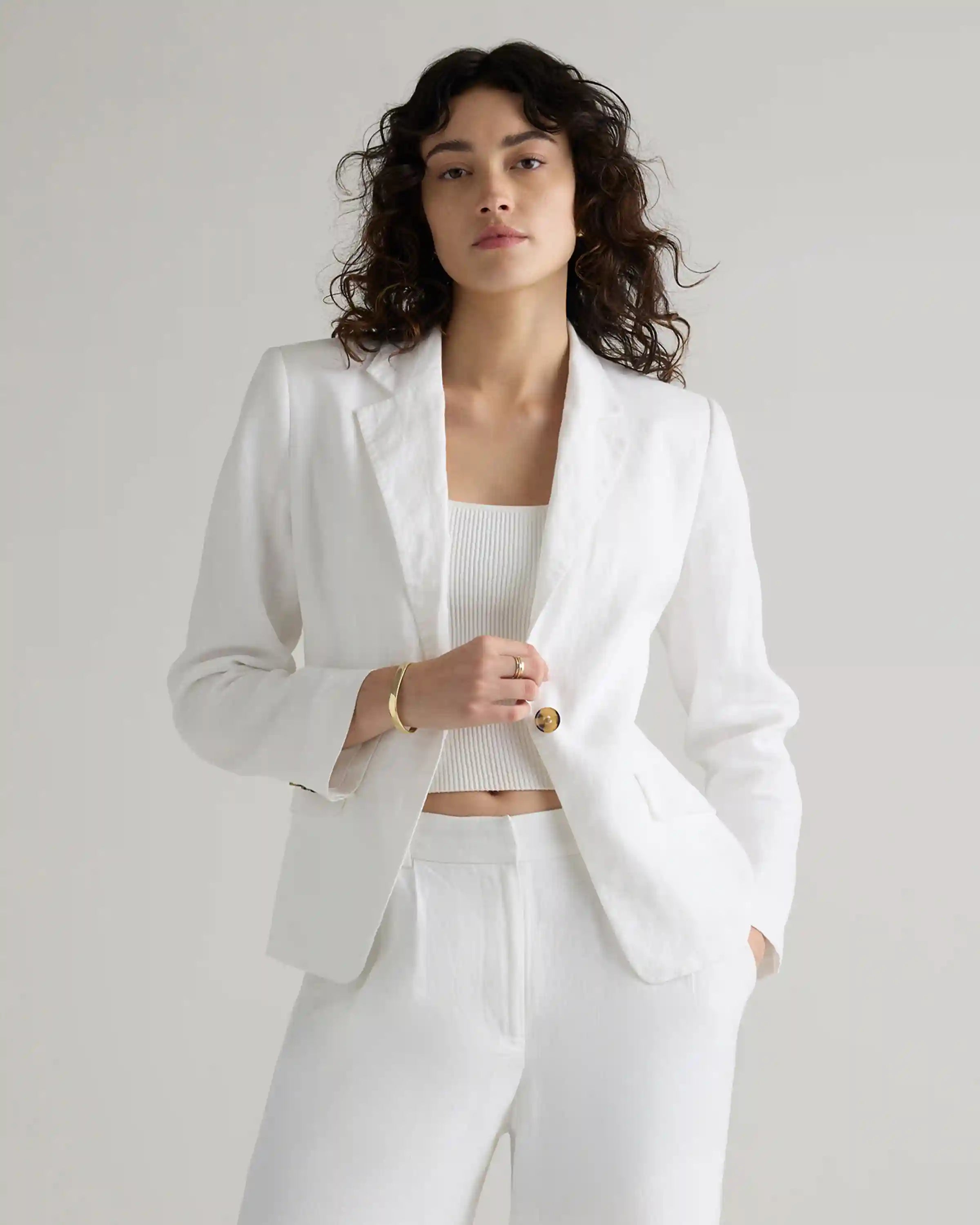 100% European Linen Structured Blazer