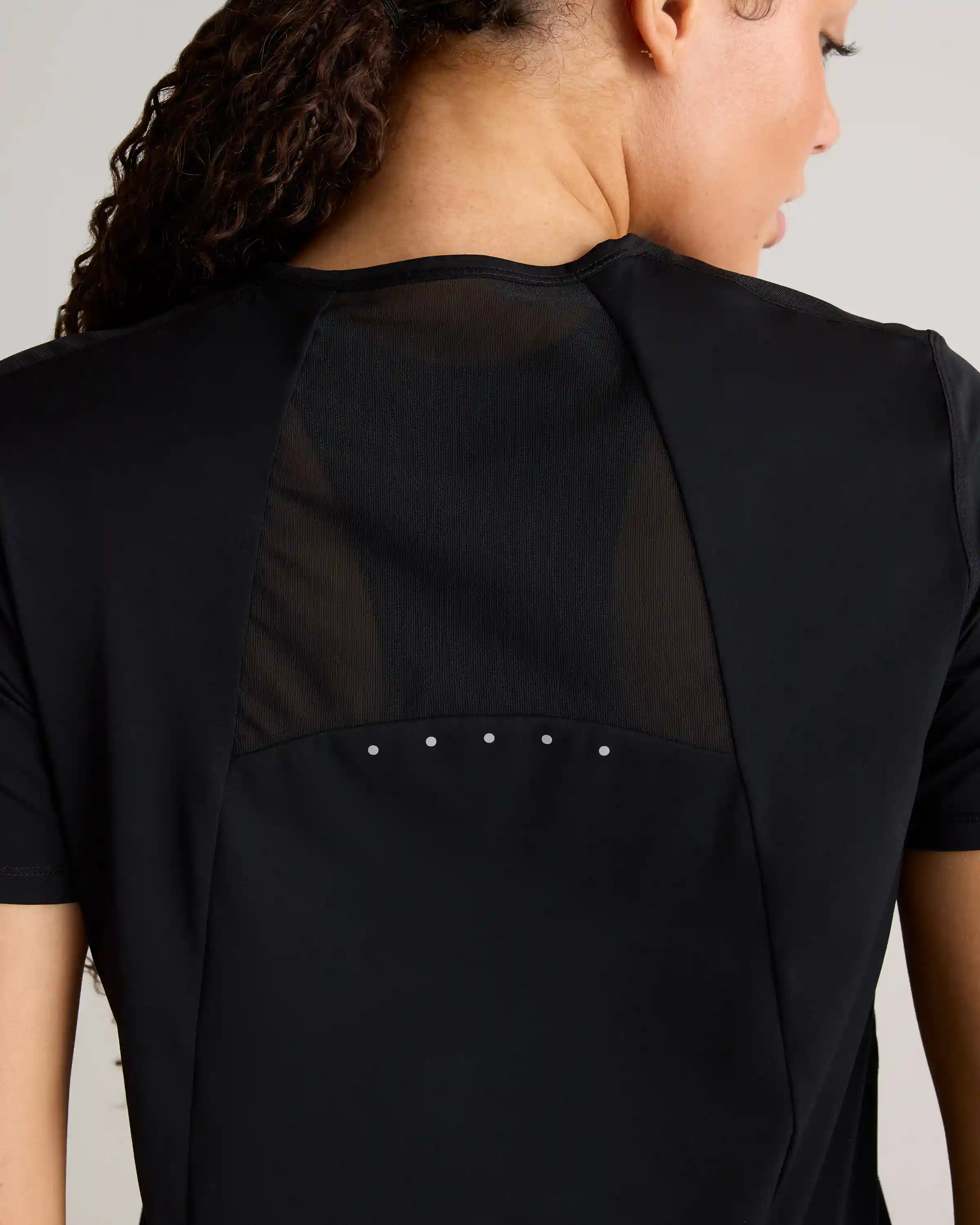 Essential Run Tee