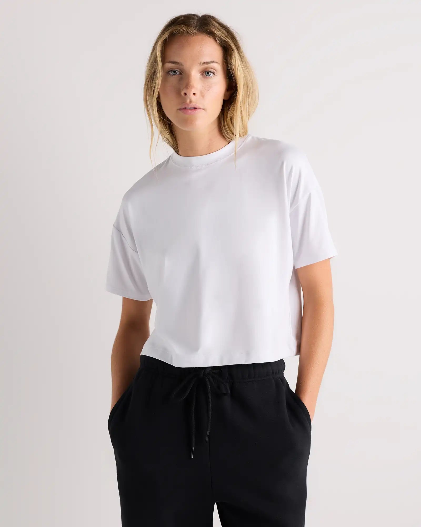 Flowknit Breeze Boxy Cropped Tee
