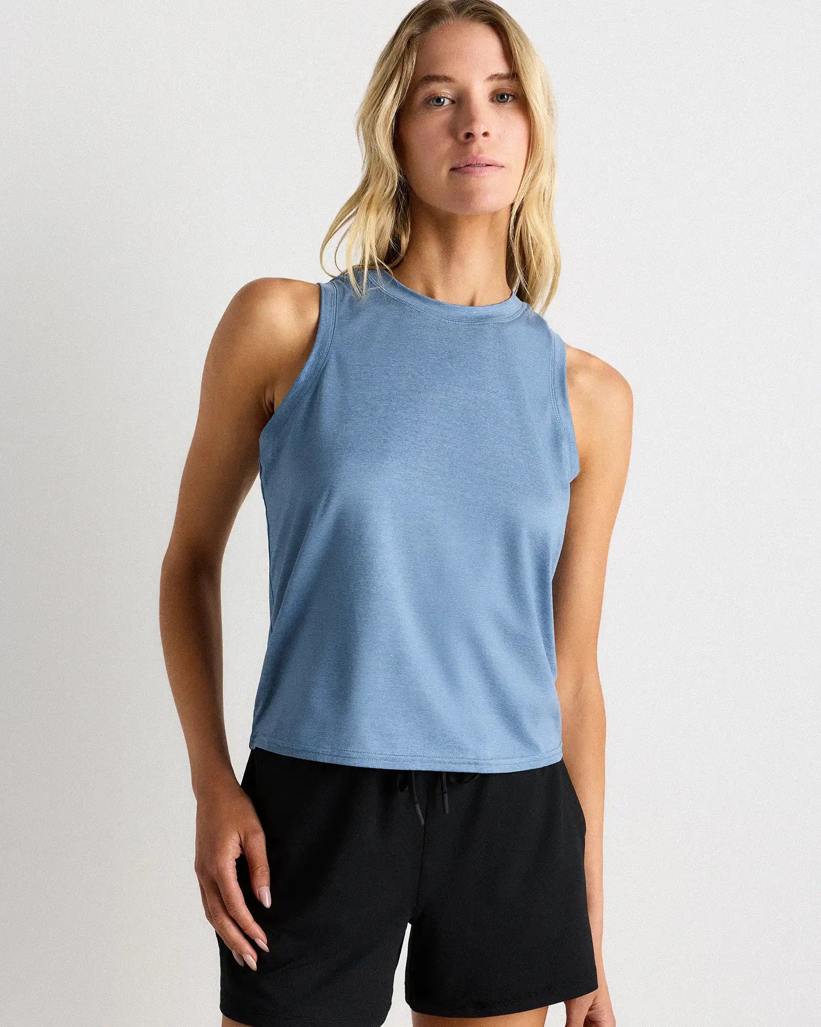 Flowknit Breeze High-Neck Tank