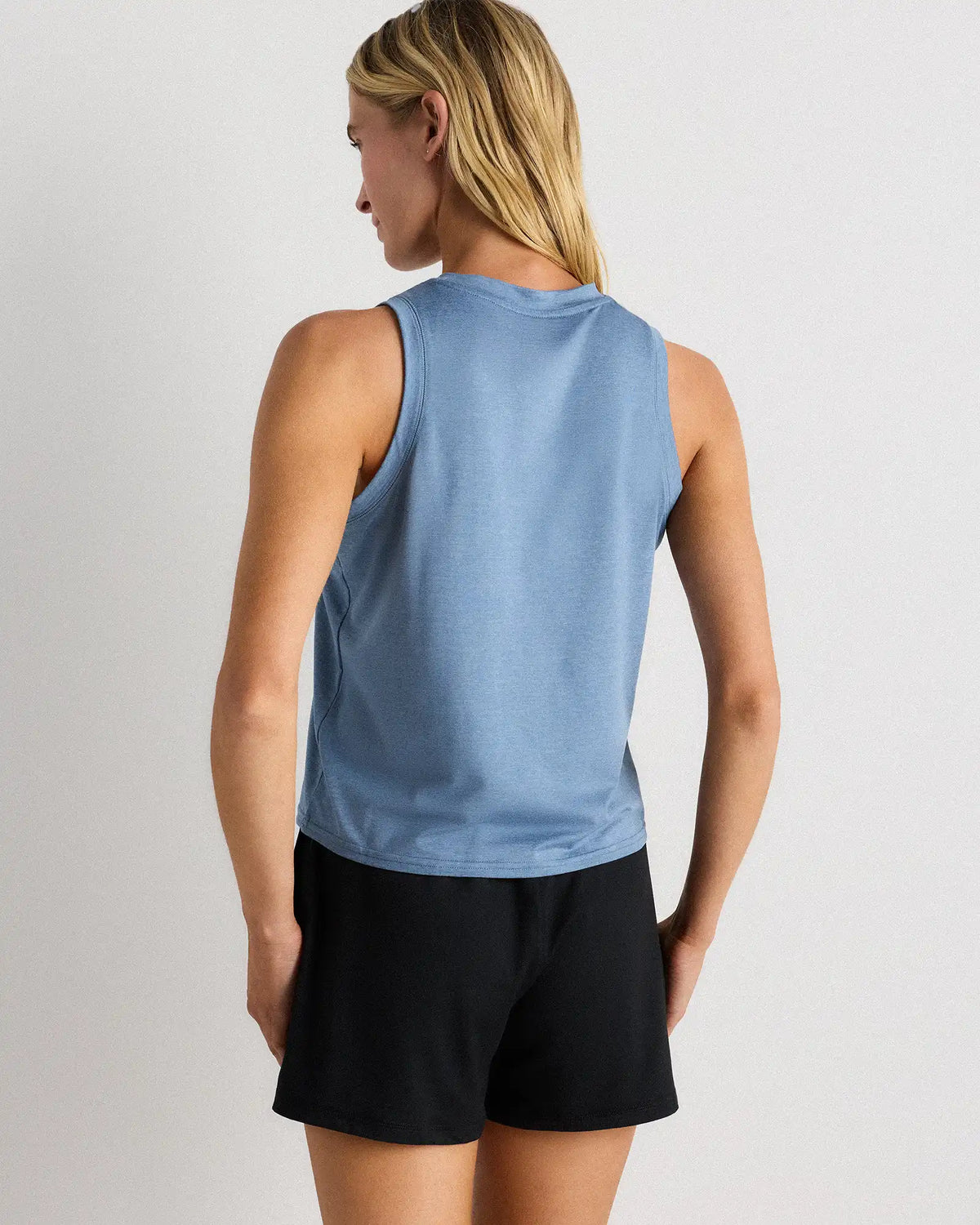 Flowknit Breeze High-Neck Tank