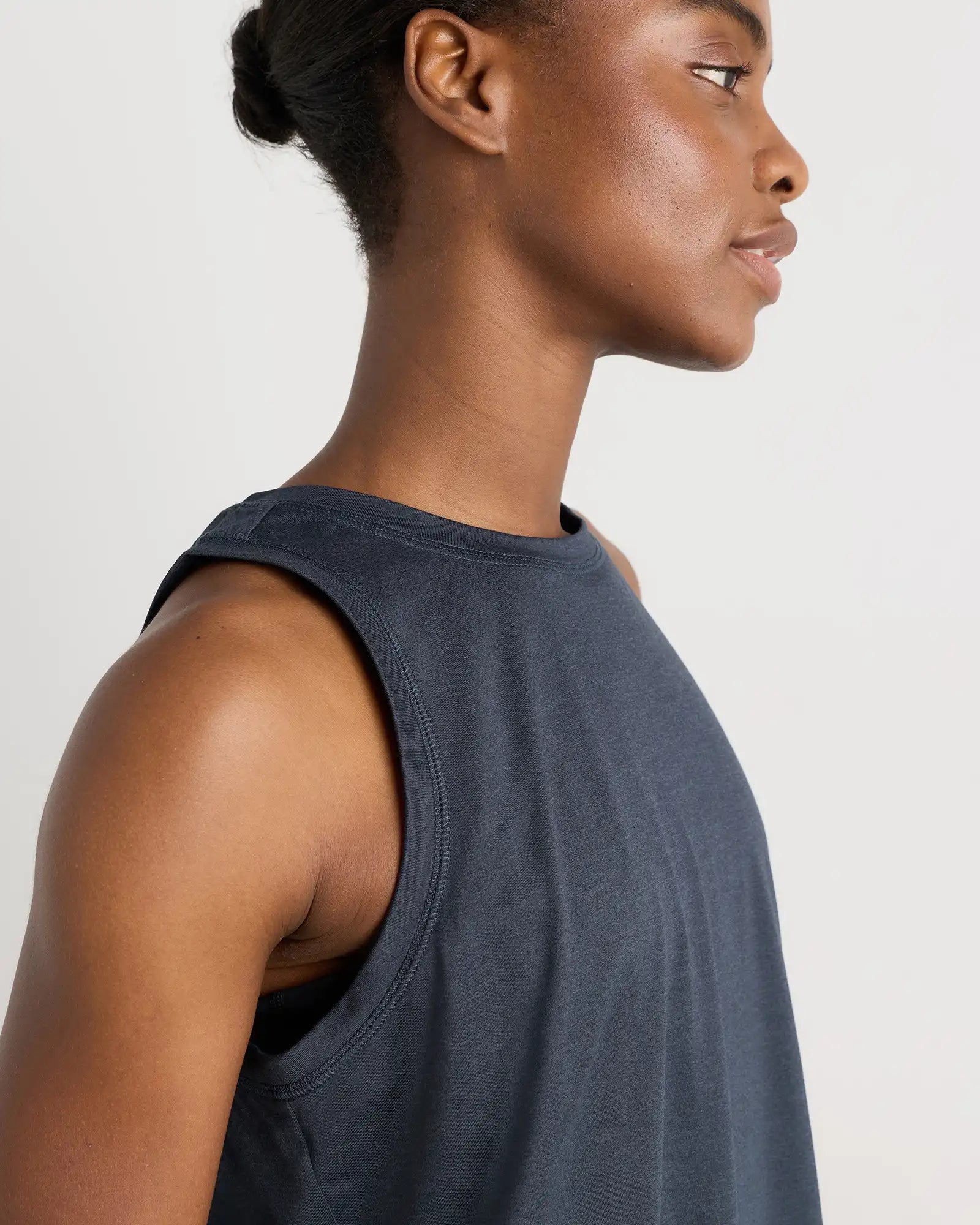 Flowknit Breeze High-Neck Tank