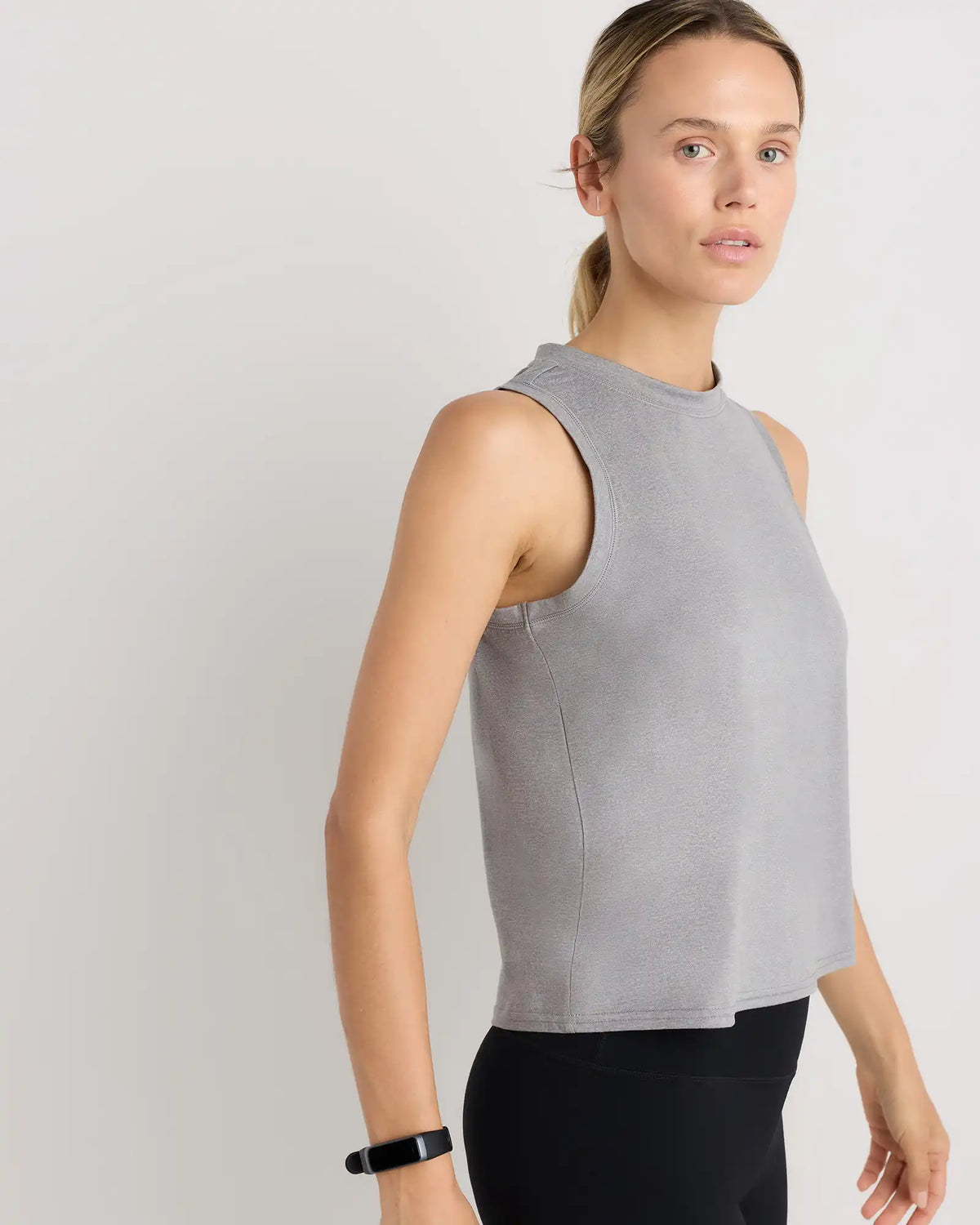 Flowknit Breeze High-Neck Tank