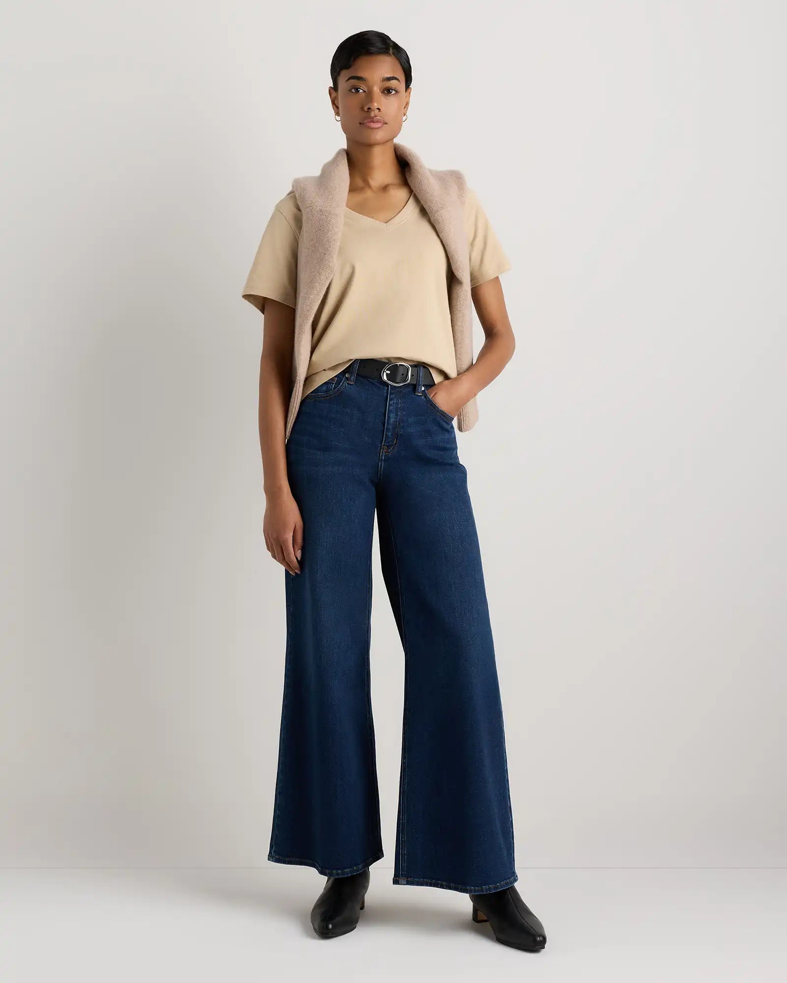 100% Organic Cotton Boxy V-Neck Tee