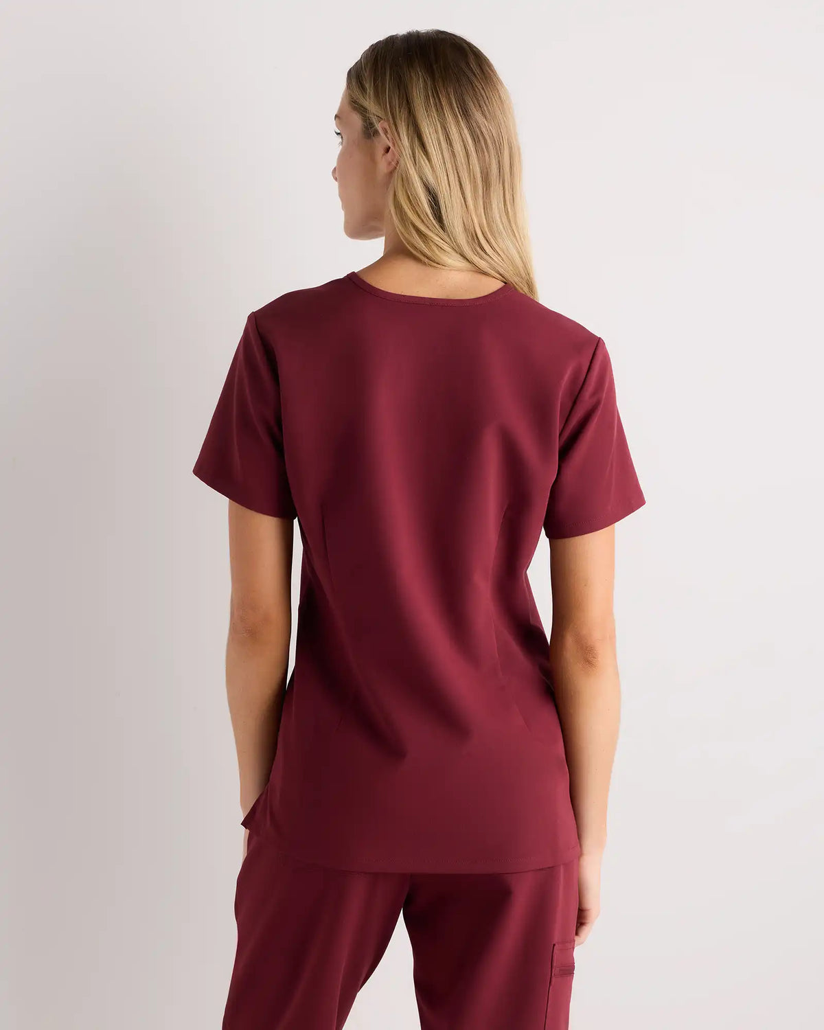 AeraFlex 1-Pocket Scrub Top