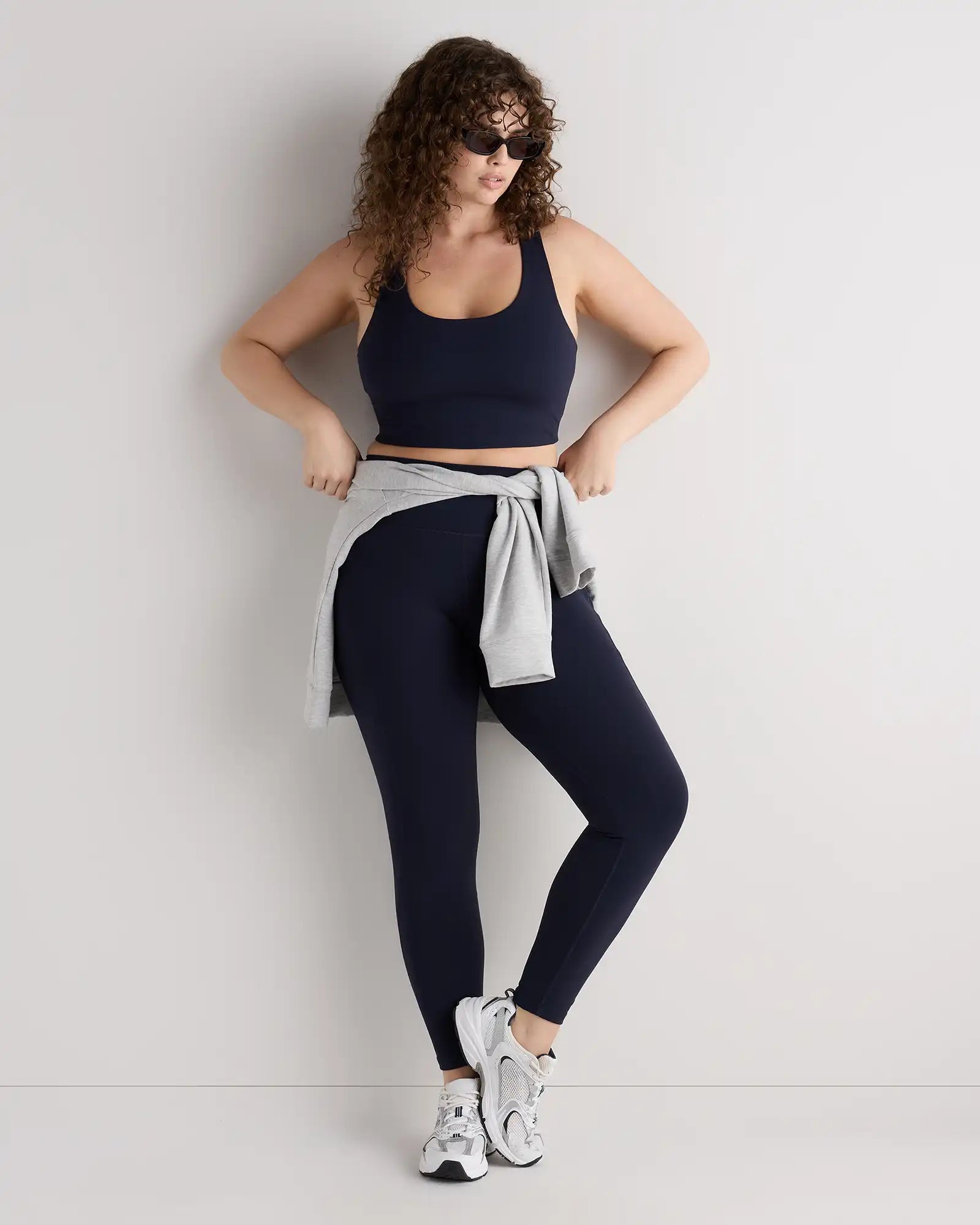 Ultra-Form Scoop Neck Longline Bra