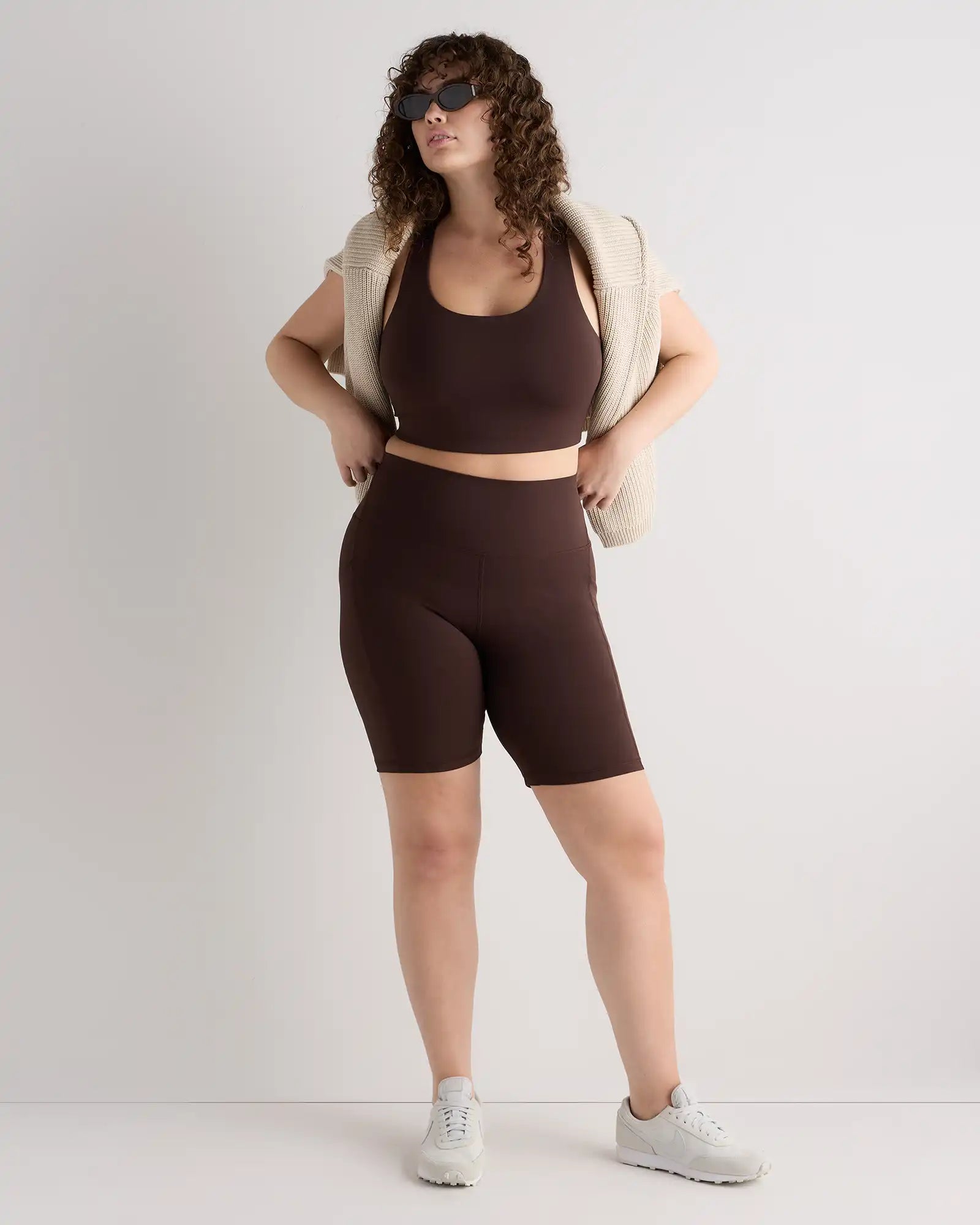 Ultra-Form Scoop Neck Longline Bra