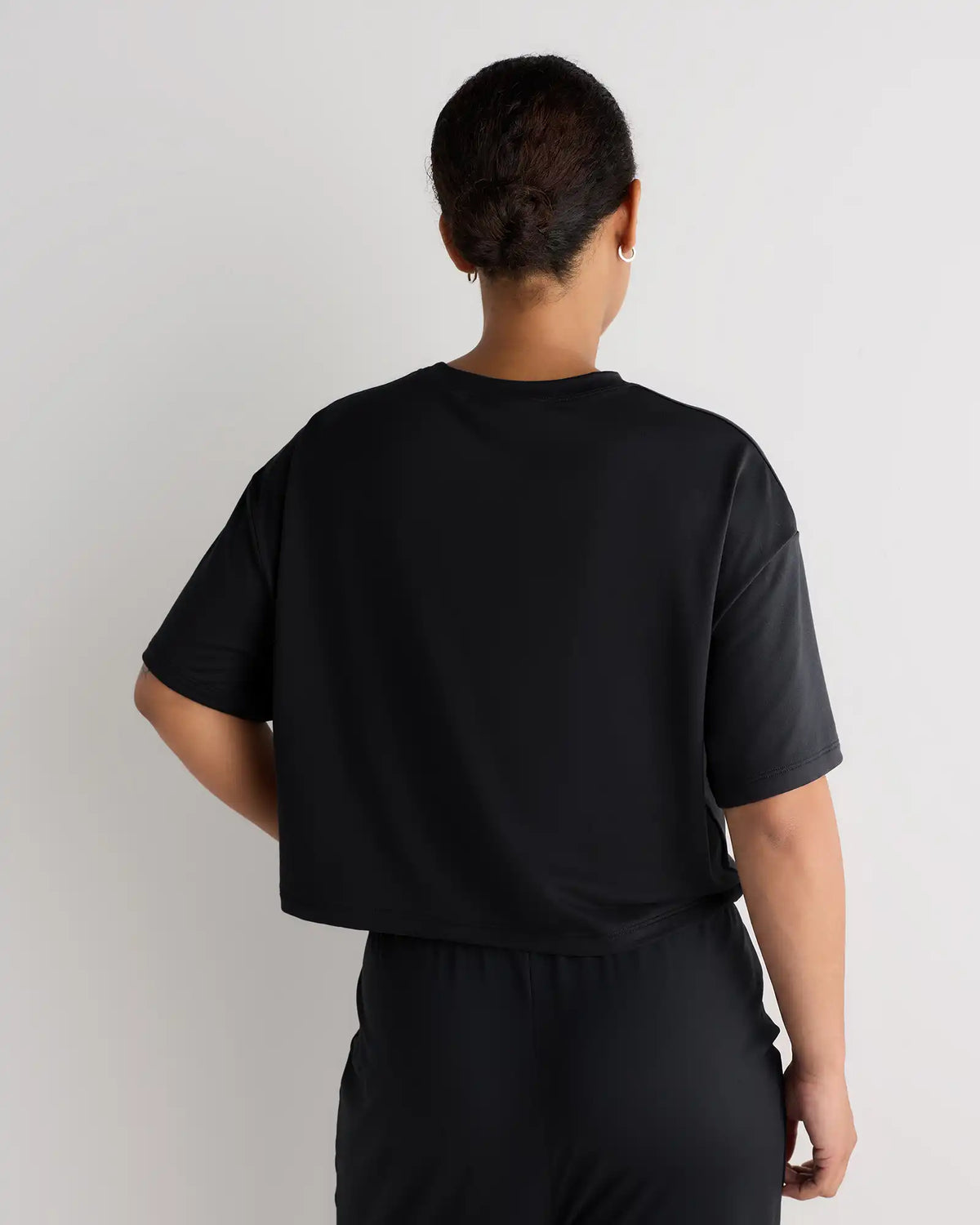 Smooth Stretch Maternity Cropped Lounge Tee