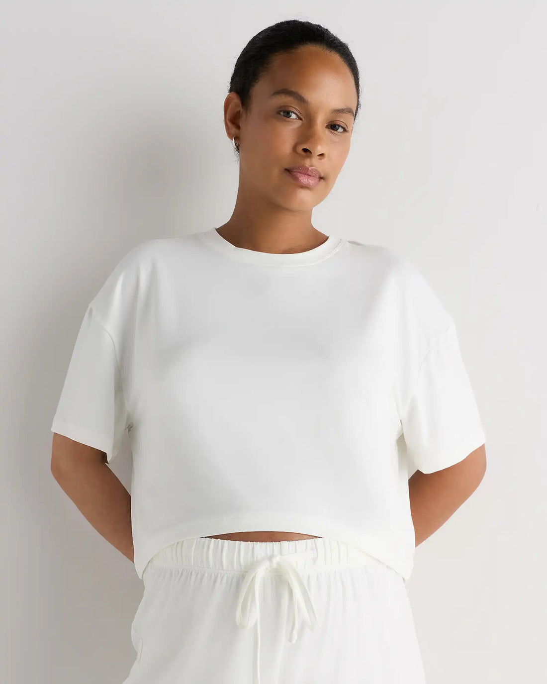 Smooth Stretch Maternity Cropped Lounge Tee