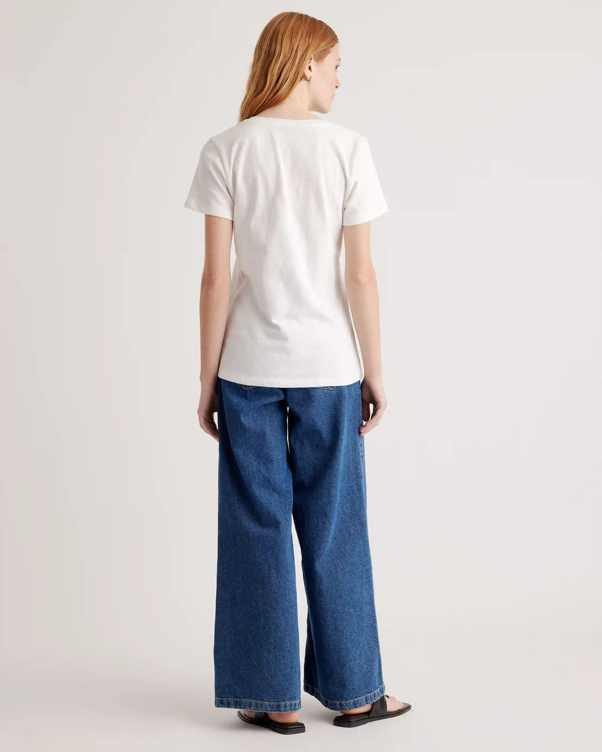 100% Organic Cotton Slub V-Neck Tee