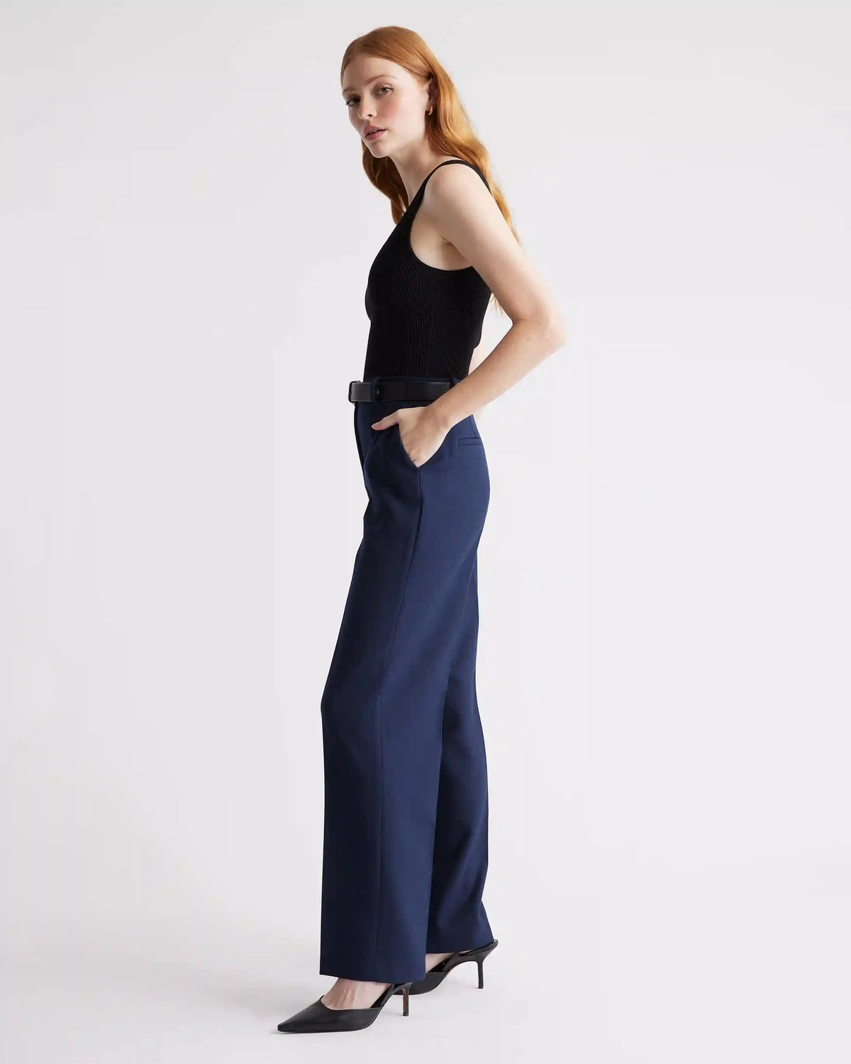Cropped One Shoulder Ribbed Knit Tank