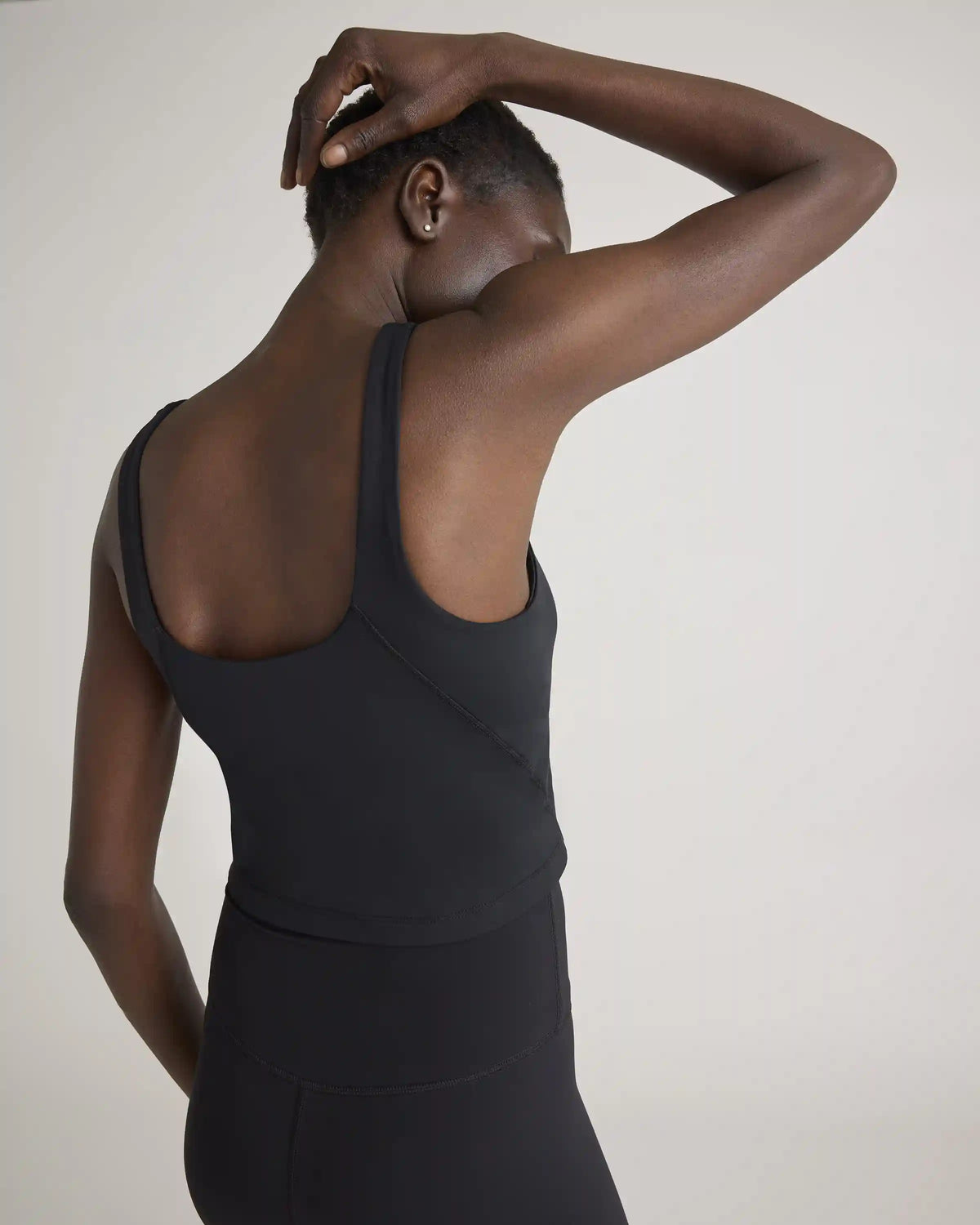 Ultra-Form V-Neck Cropped Tank