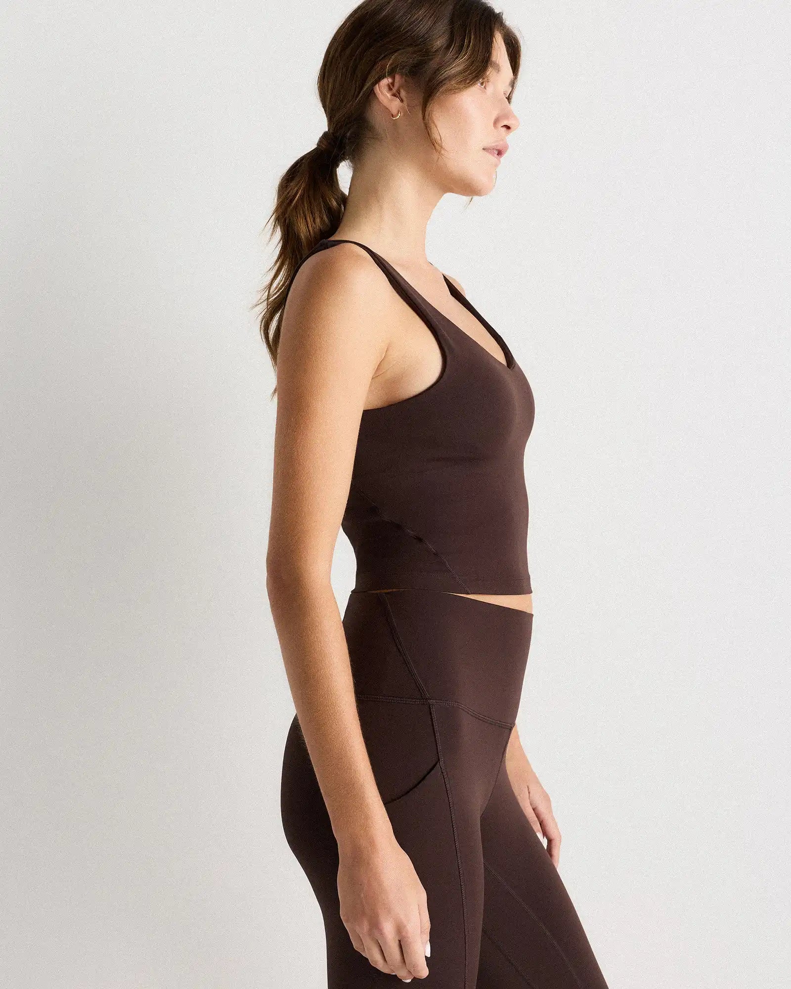 Ultra-Form V-Neck Cropped Tank