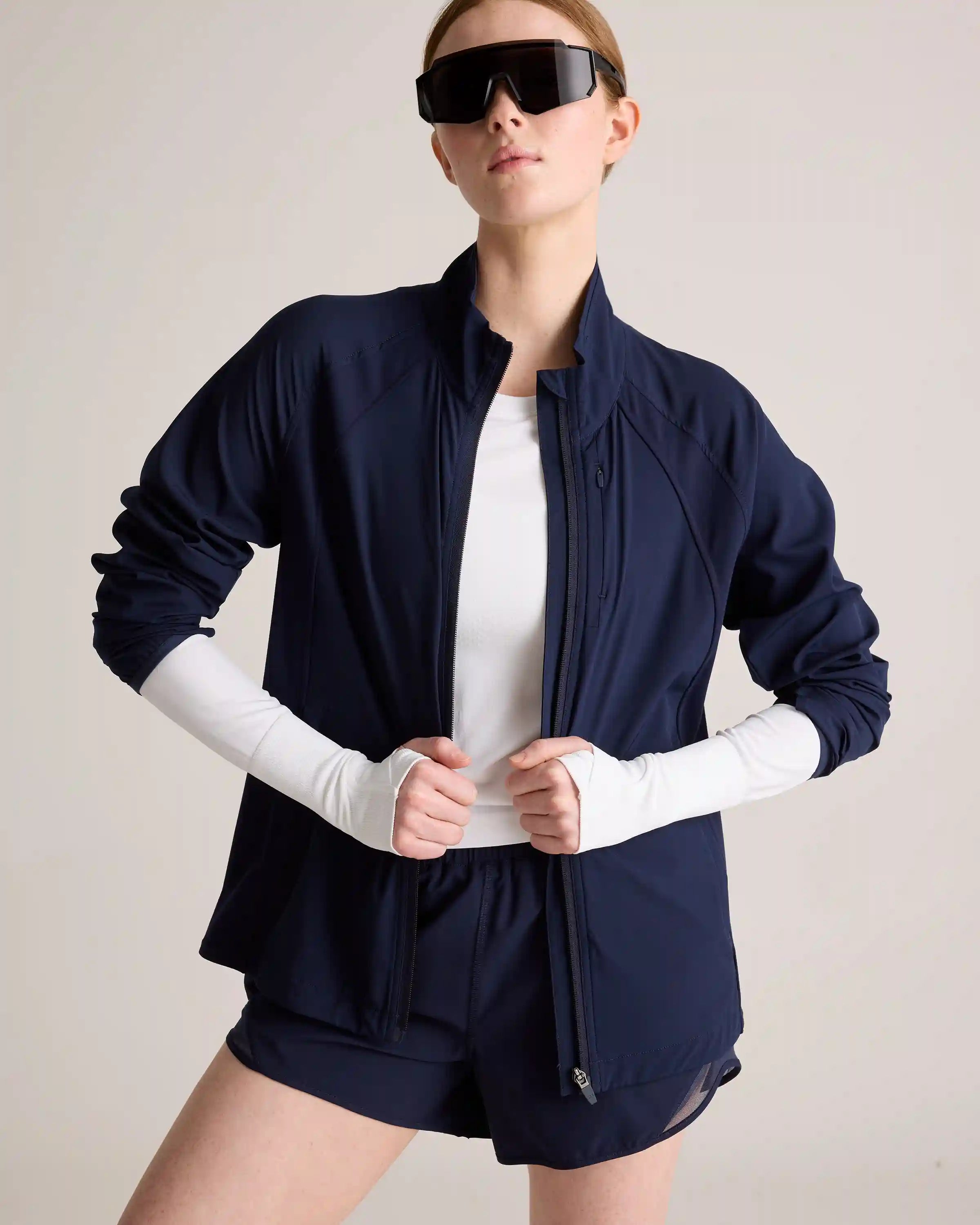 Seamless Waist-Length Long Sleeve Top