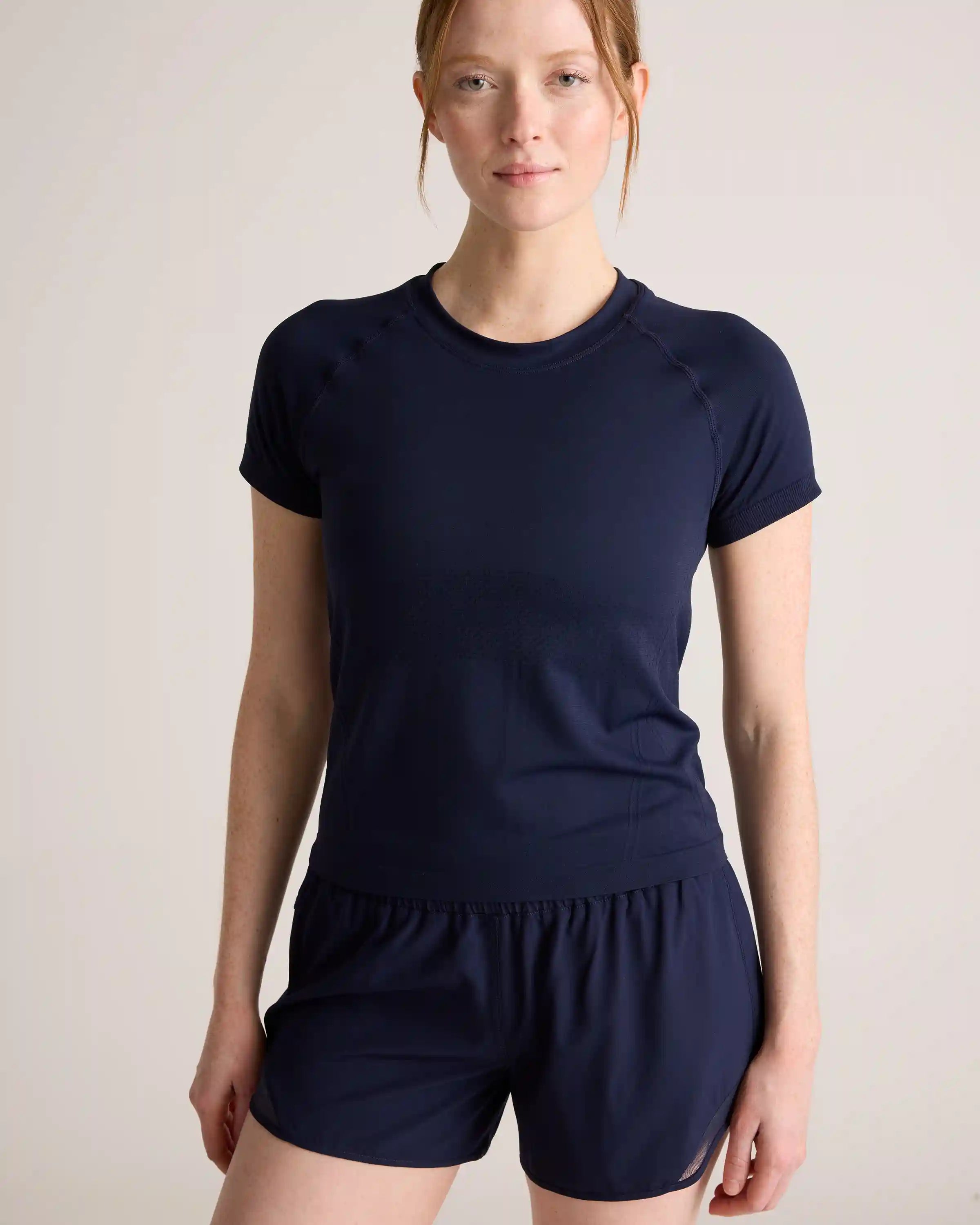 Seamless Waist-Length Tee