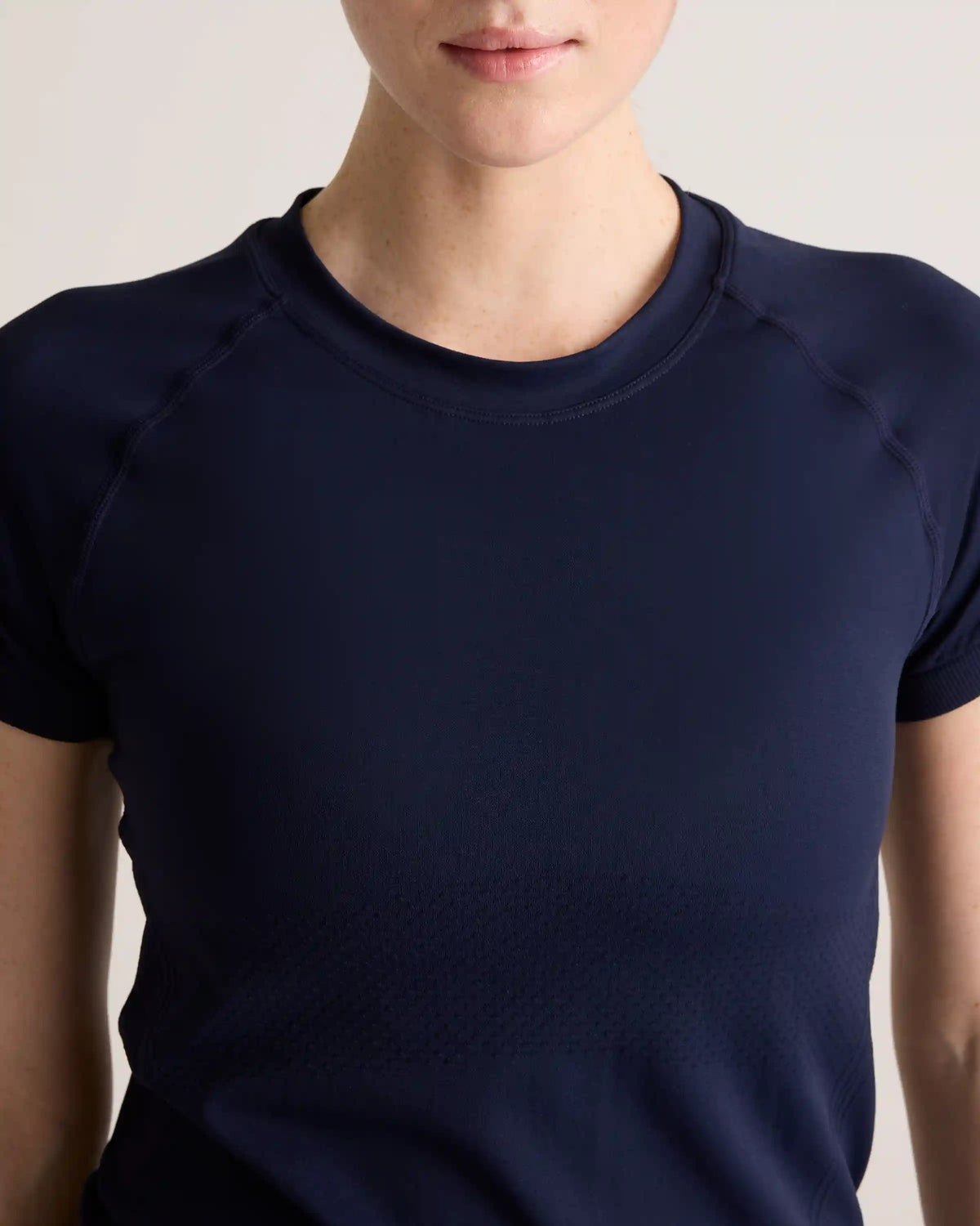 Seamless Waist-Length Tee