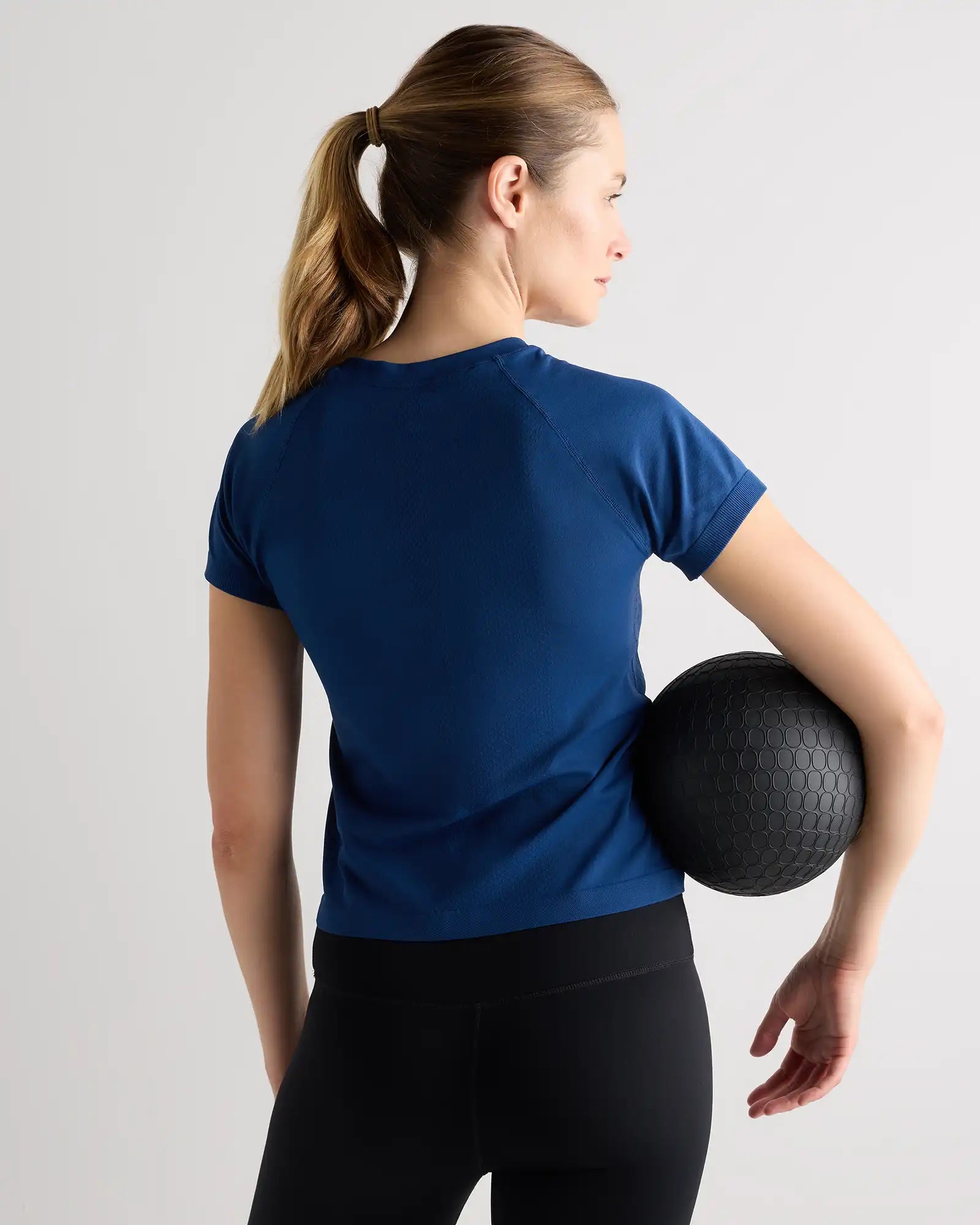 Seamless Waist-Length Tee