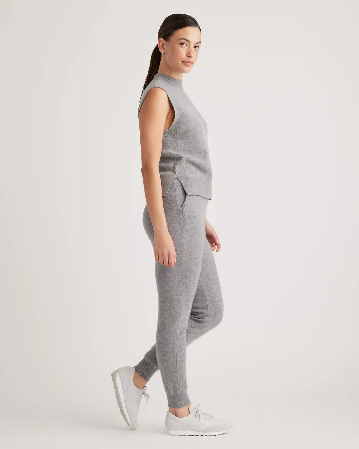 Mongolian Spring Cashmere Sweatpants