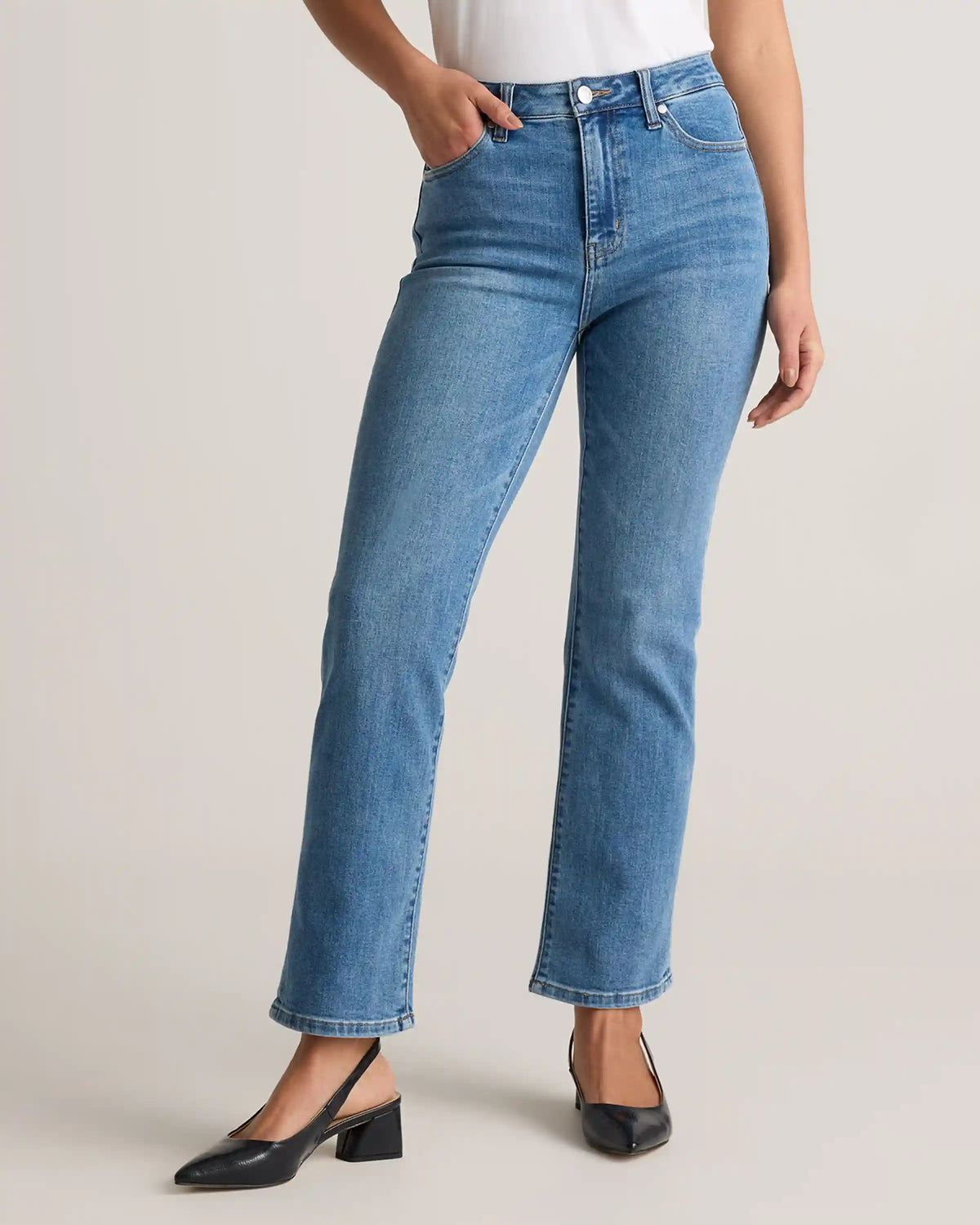 Bella Stretch Straight Jeans