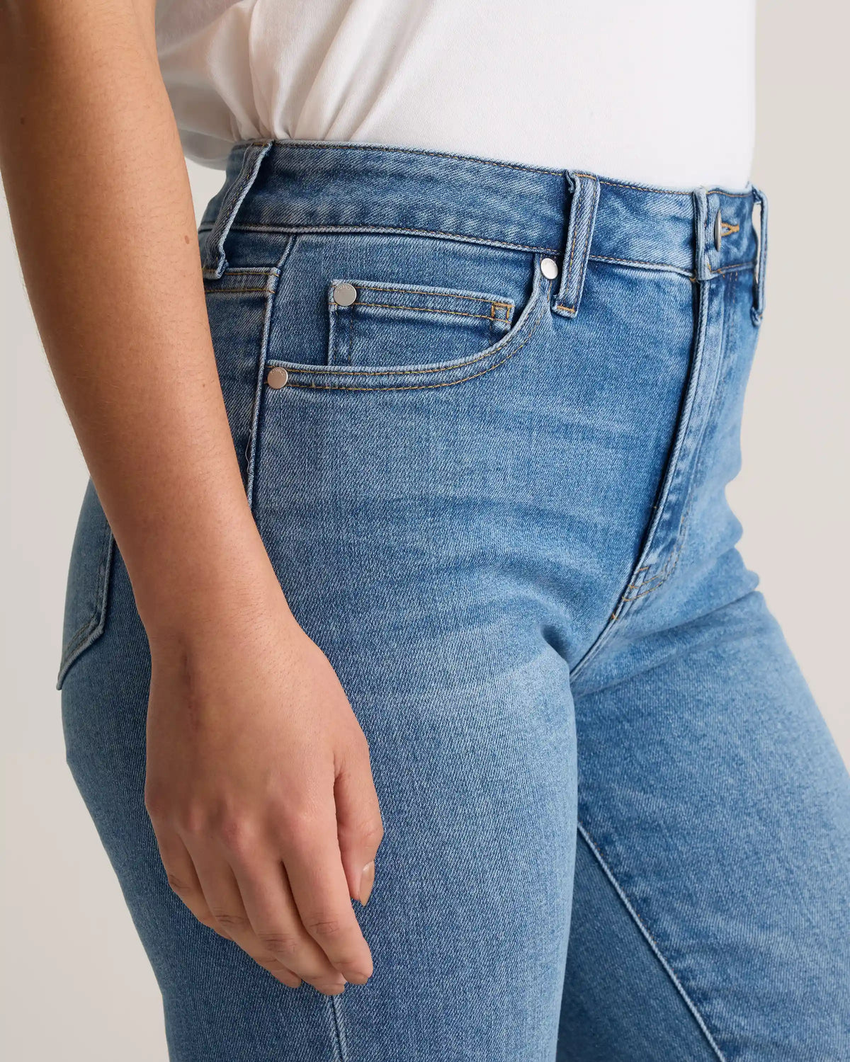 Bella Stretch Straight Jeans