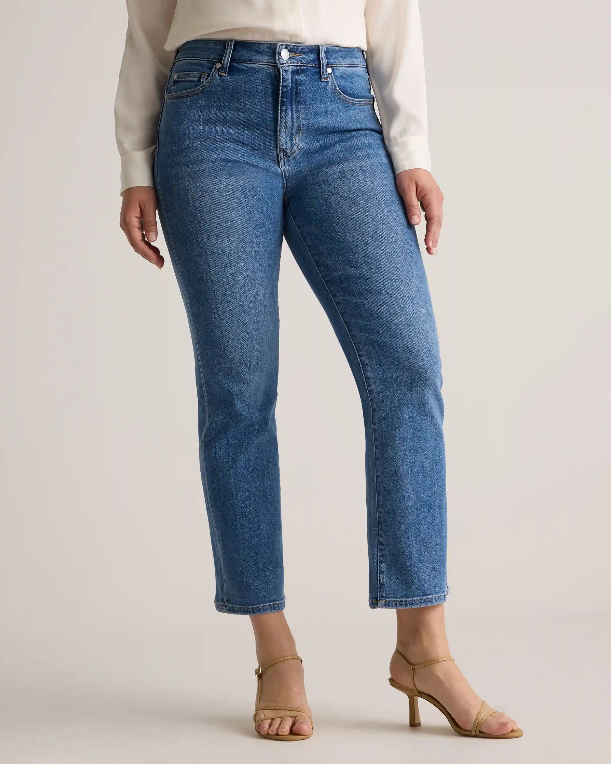 Bella Stretch Straight Jeans