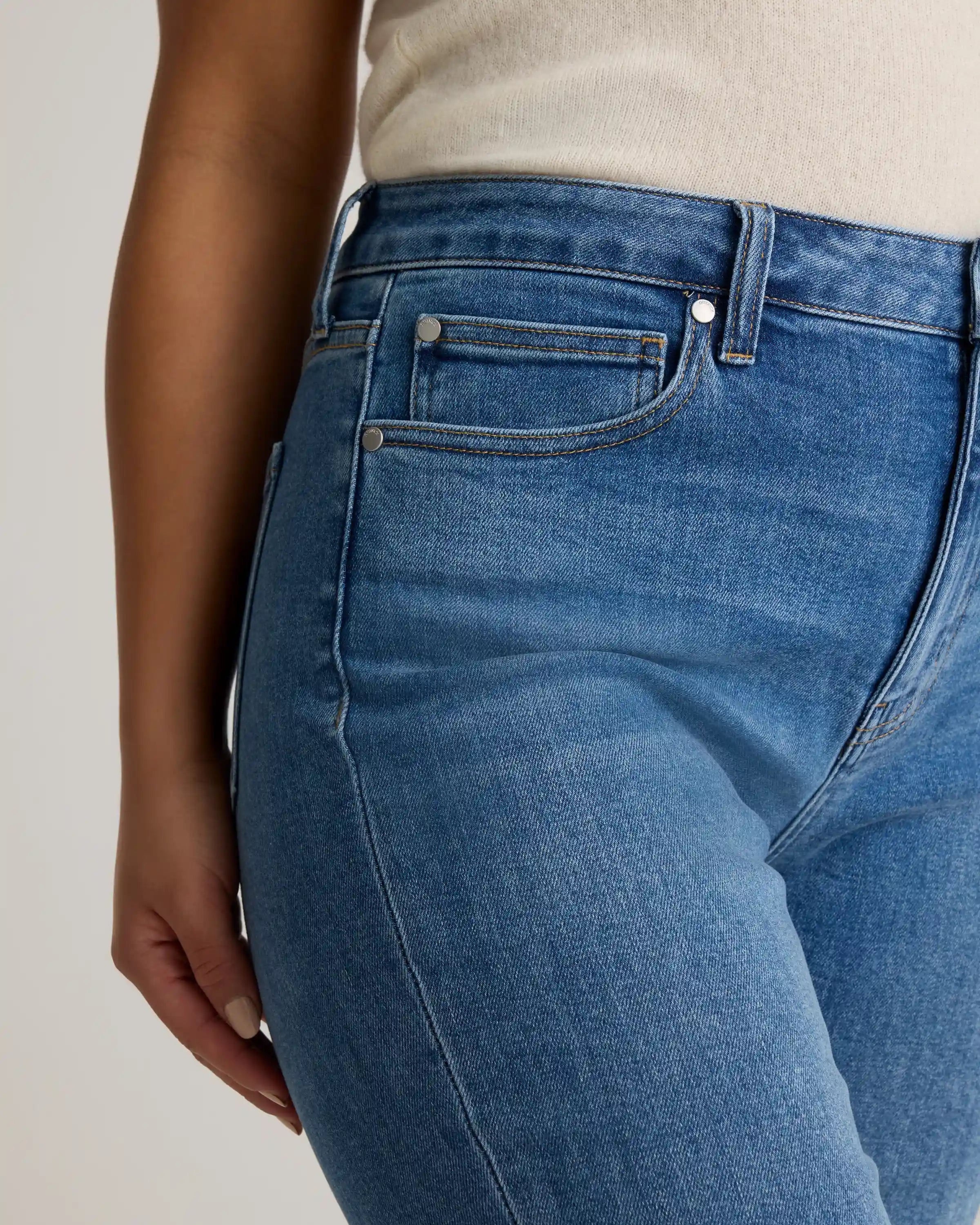 Bella Stretch Straight Jeans