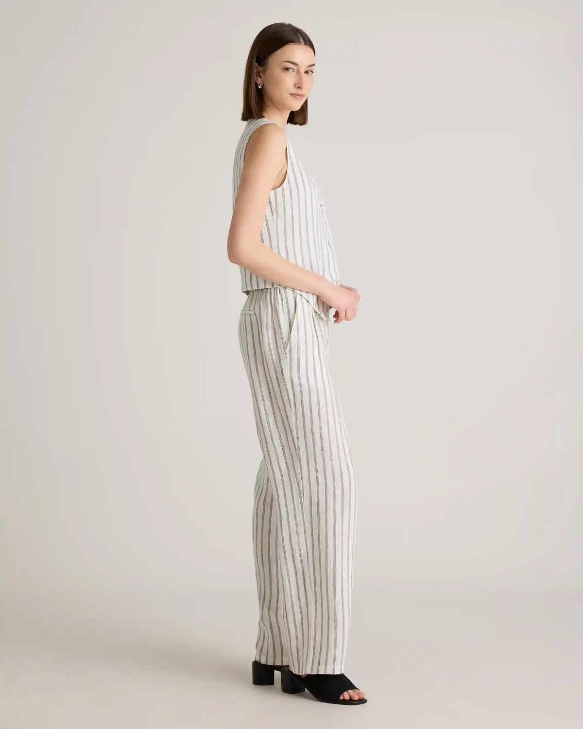 100% European Linen Pleated Trouser