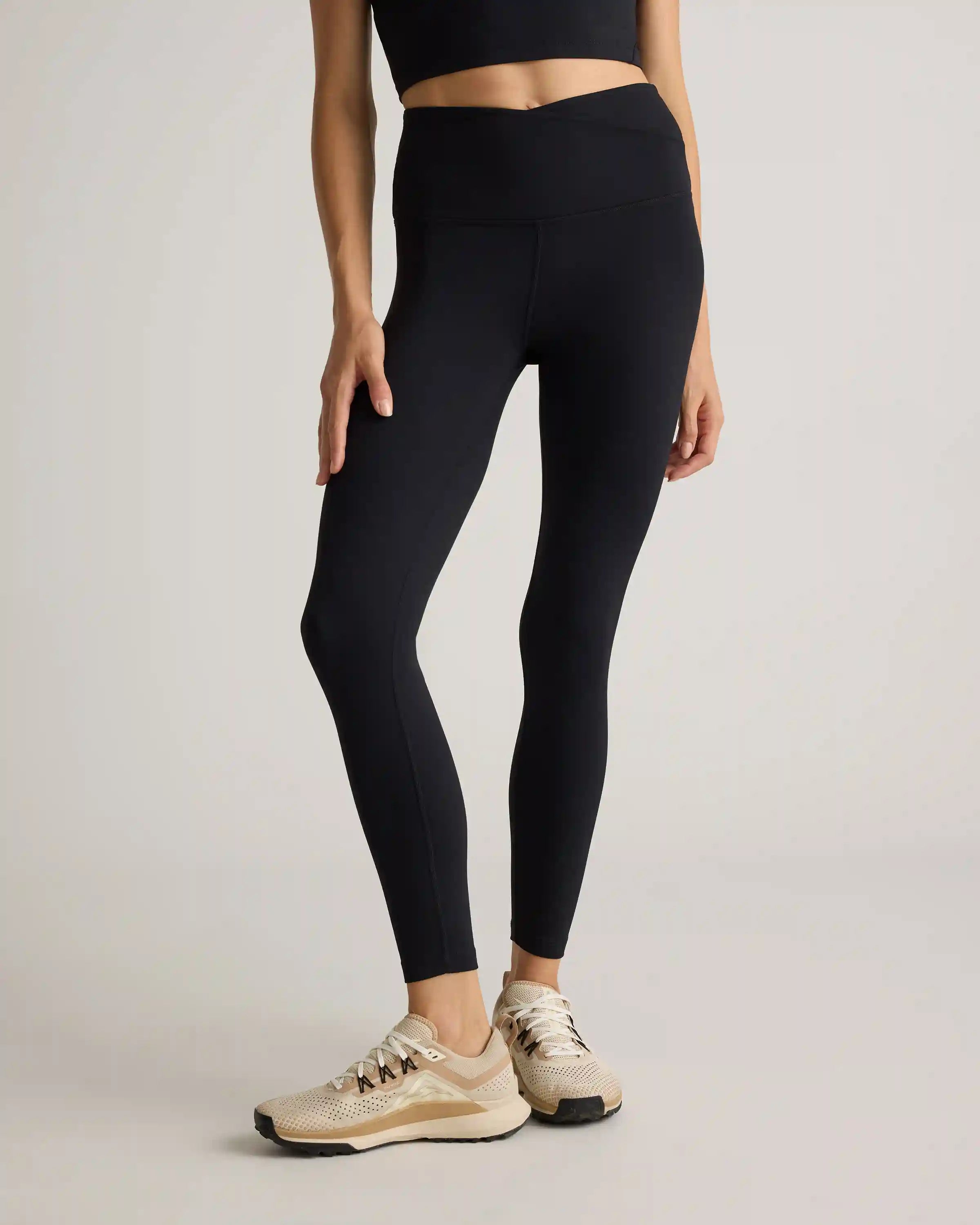Ultra-Form High-Rise Crossover Legging