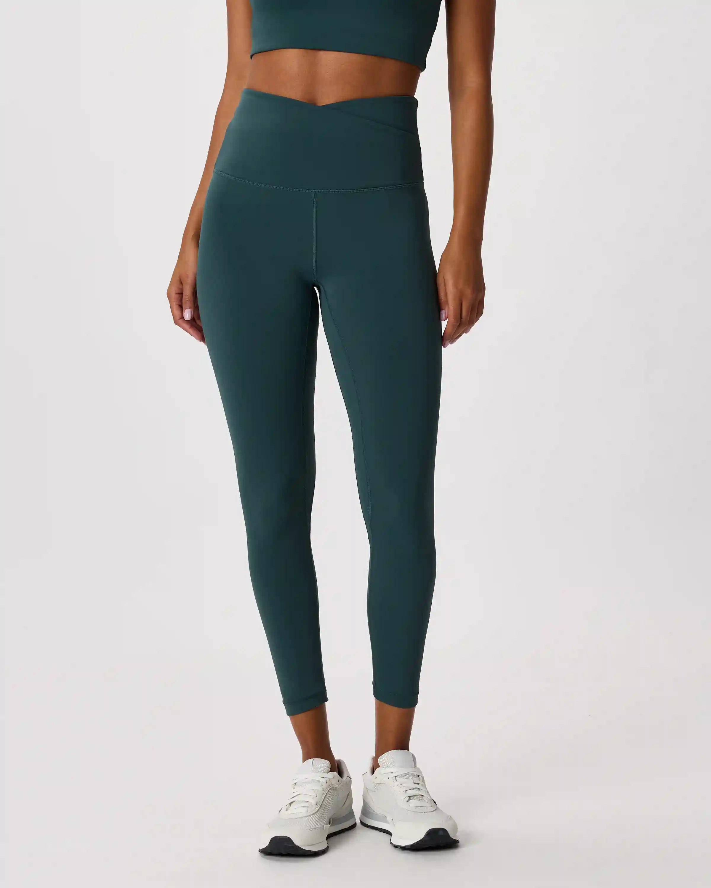 Ultra-Form High-Rise Crossover Legging