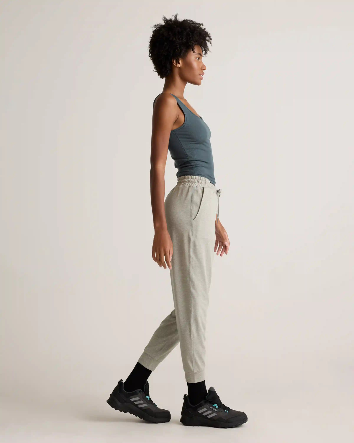 Flowknit Mid-Rise Joggers