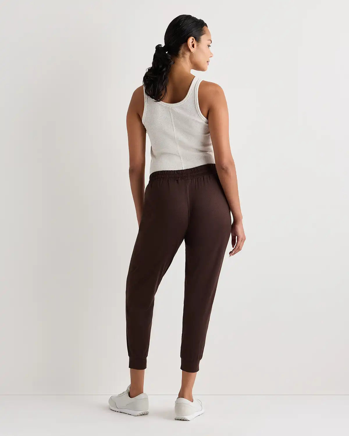 Flowknit Mid-Rise Joggers