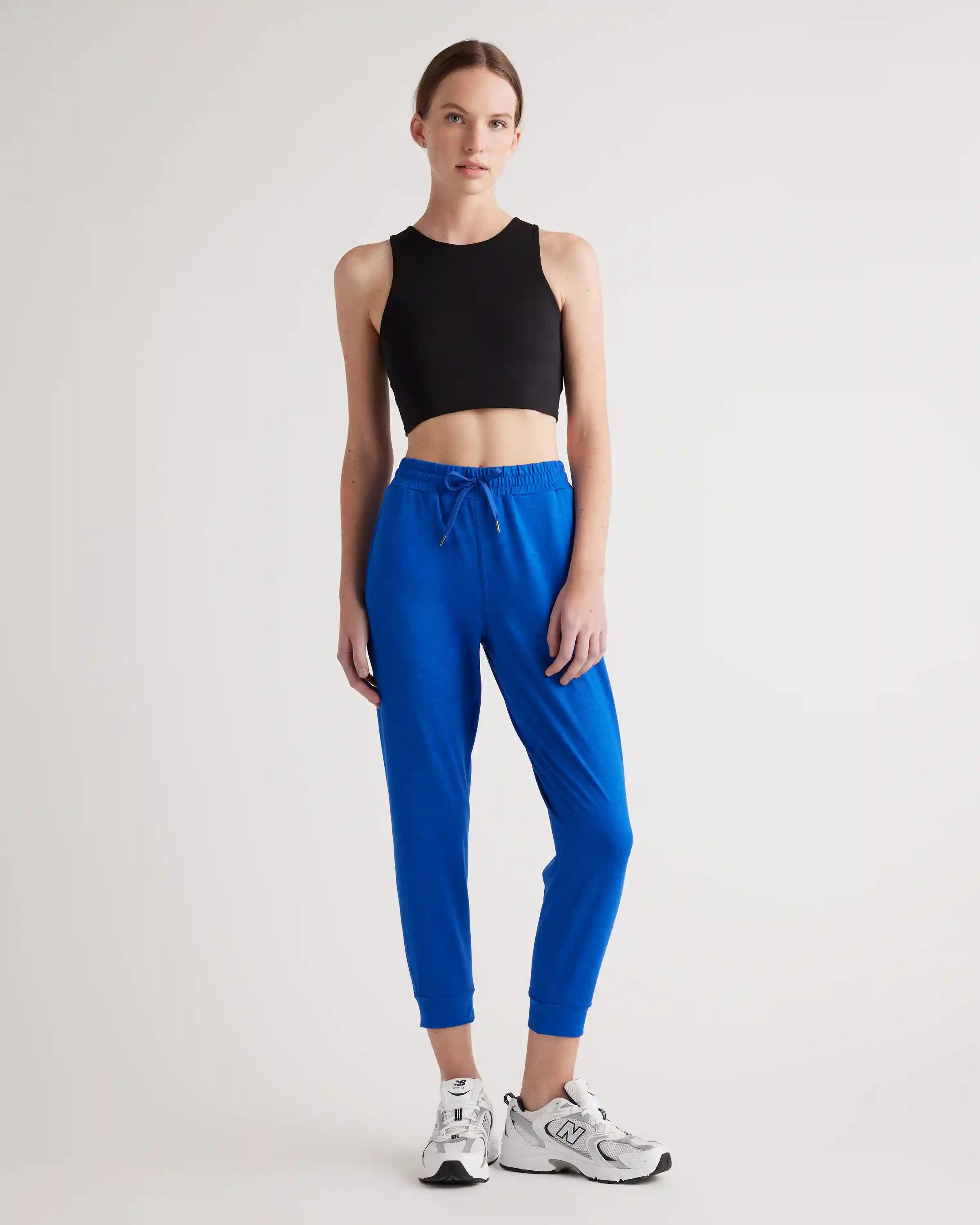 Flowknit Mid-Rise Joggers