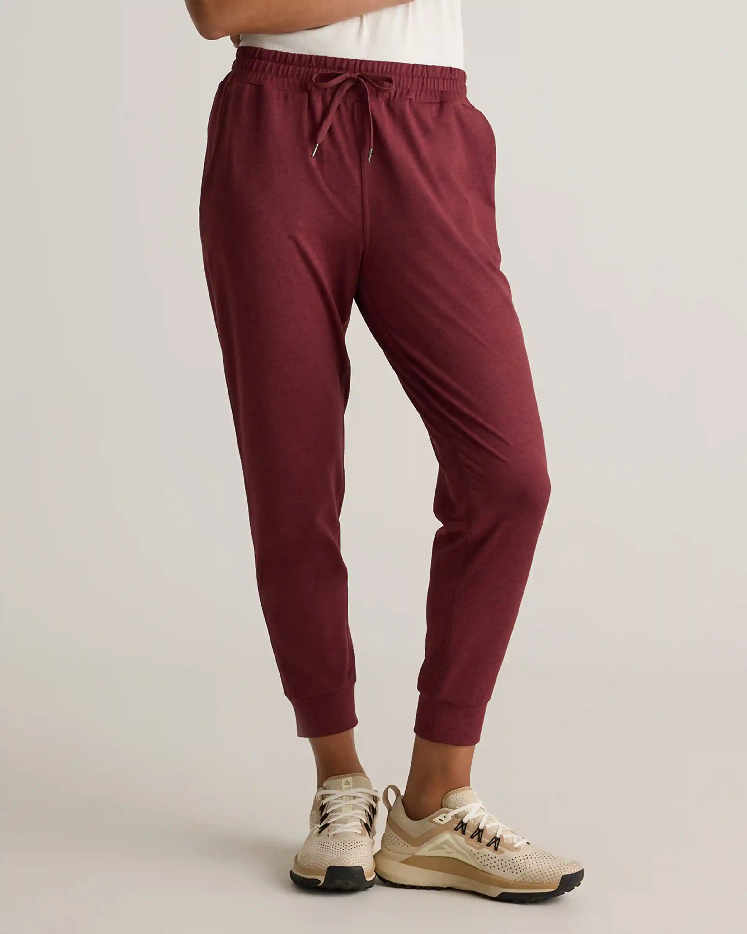 Flowknit Mid-Rise Joggers