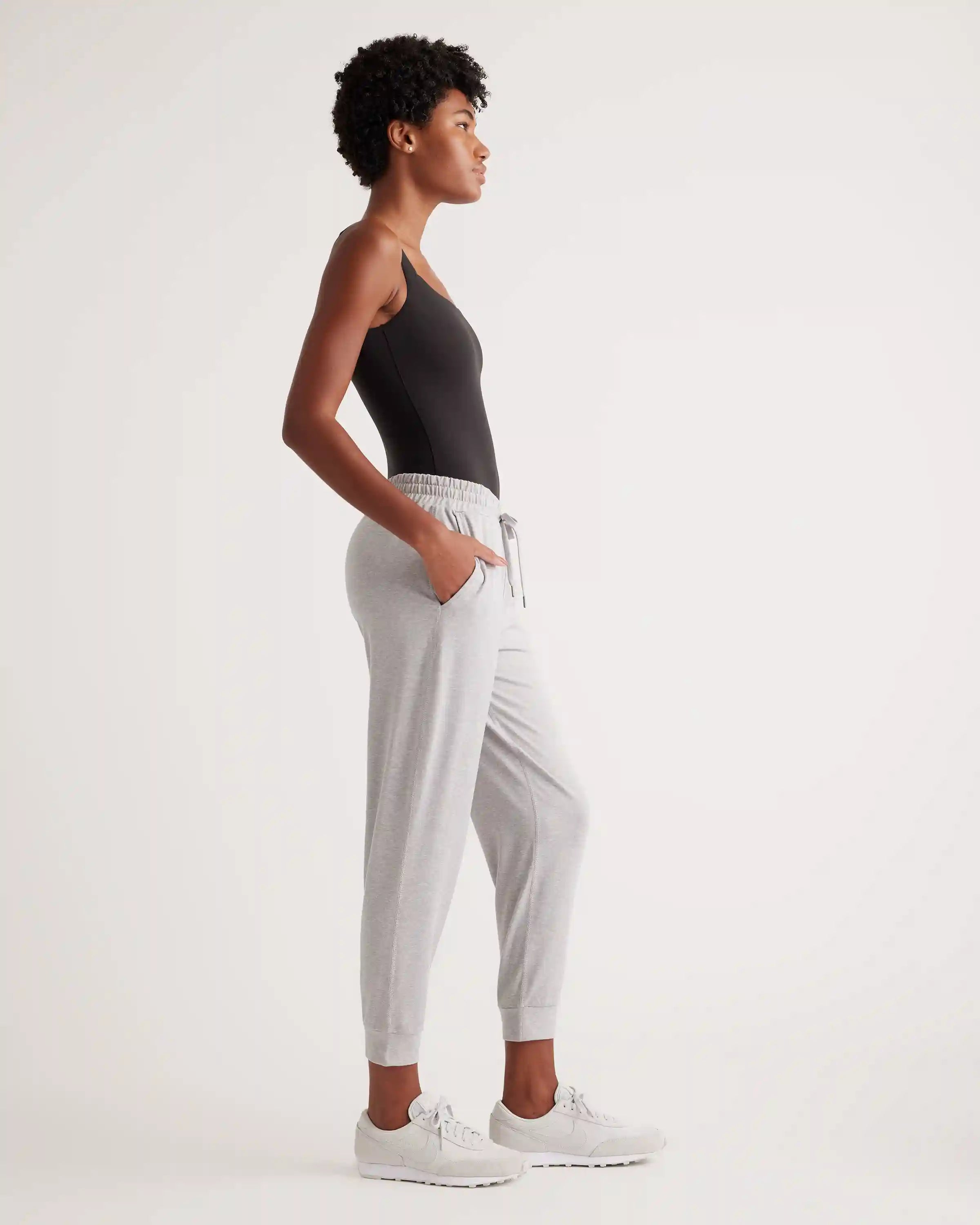 Flowknit Mid-Rise Joggers