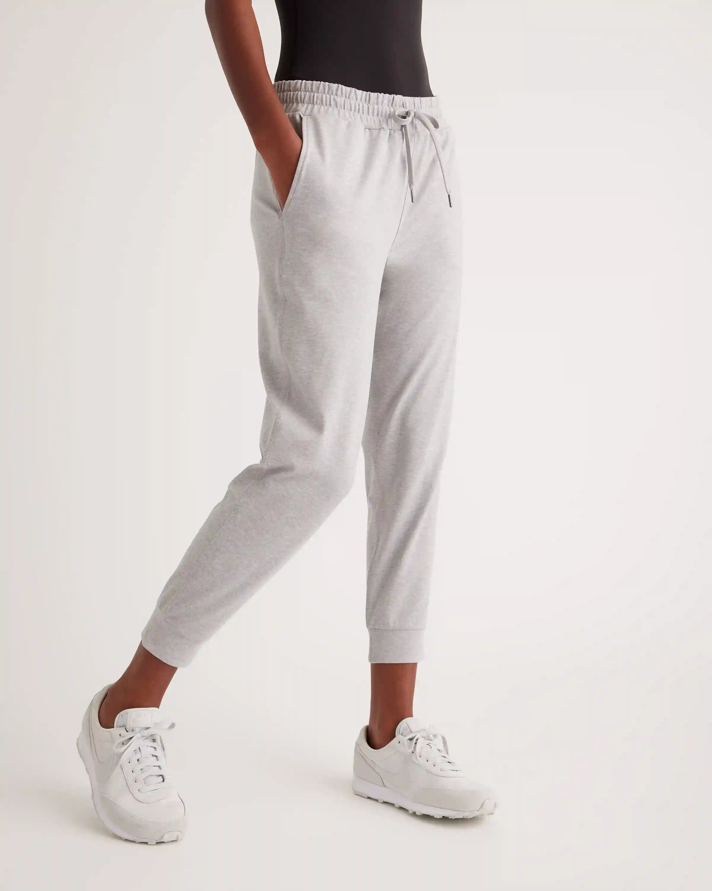 Flowknit Mid-Rise Joggers