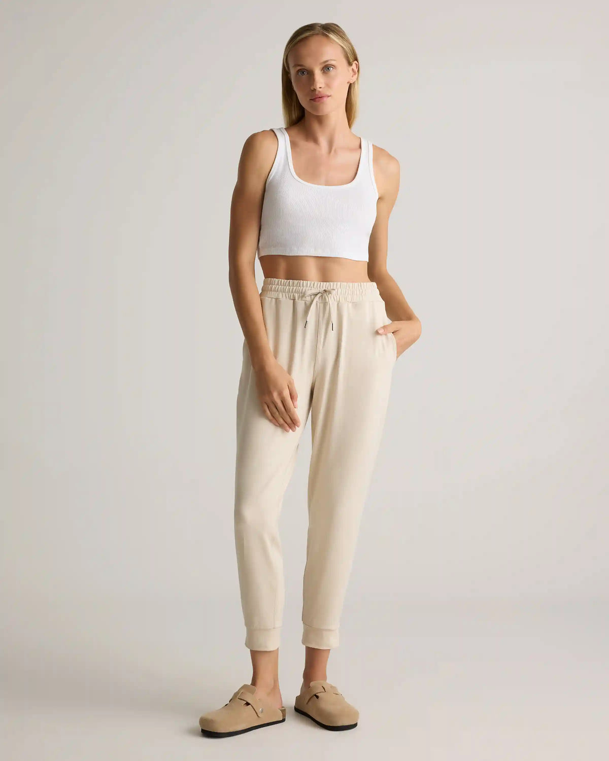 Flowknit Mid-Rise Joggers