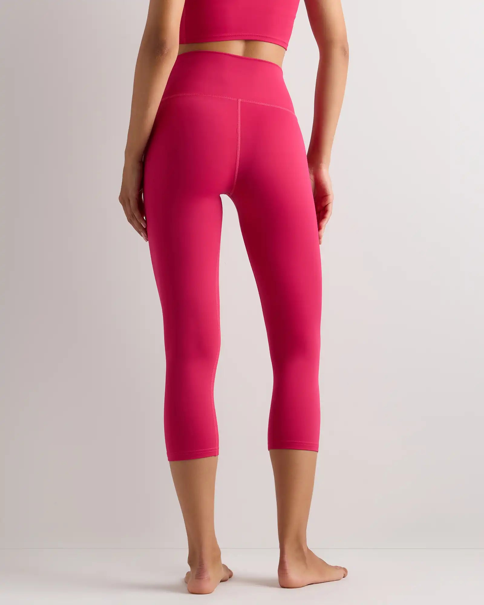Ultra-Form High-Rise Capri