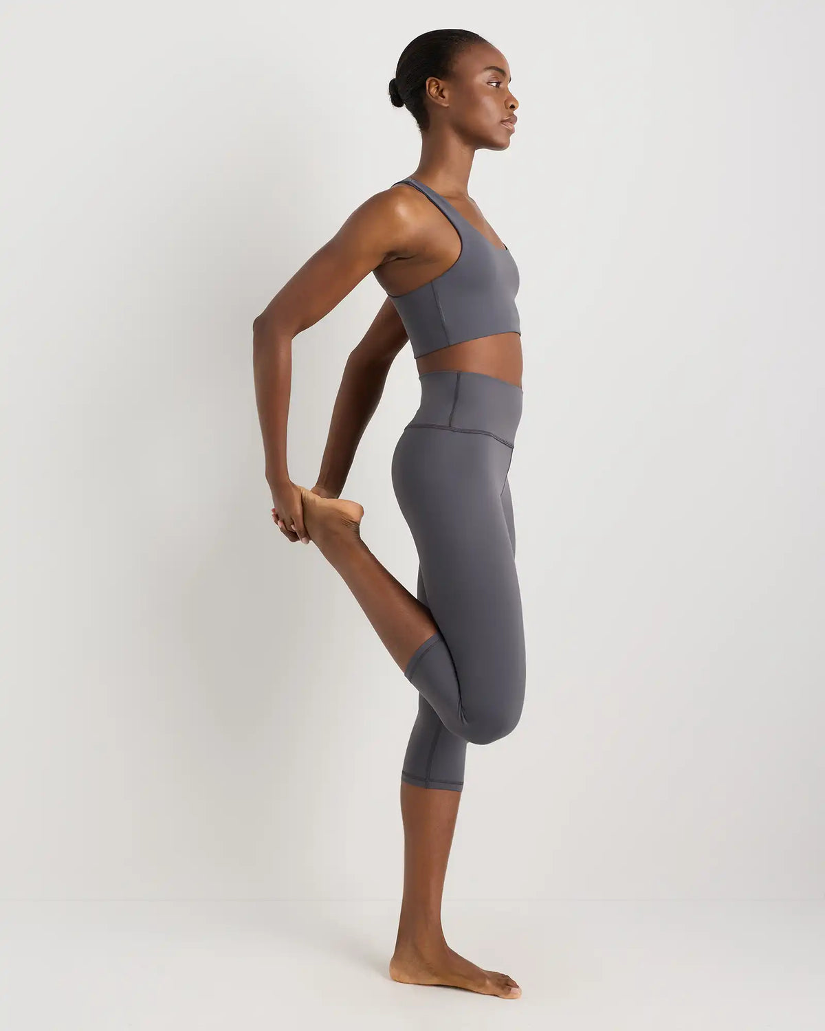Ultra-Form High-Rise Capri