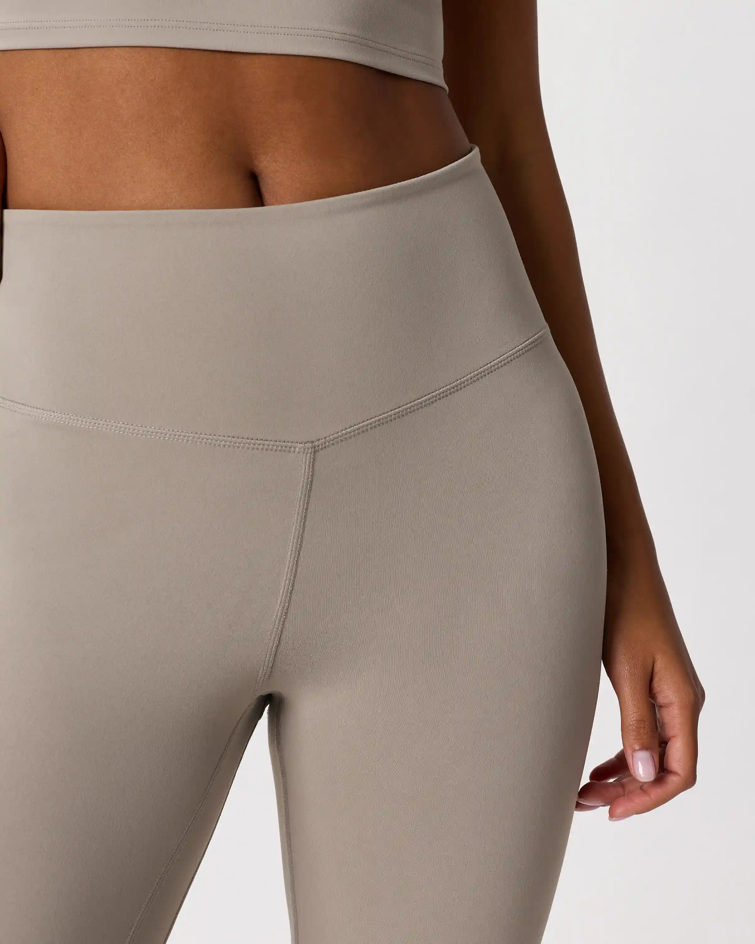 Ultra-Form High-Rise Capri