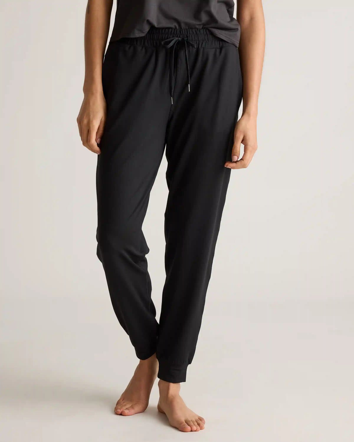 Flowknit Mid-Rise Joggers