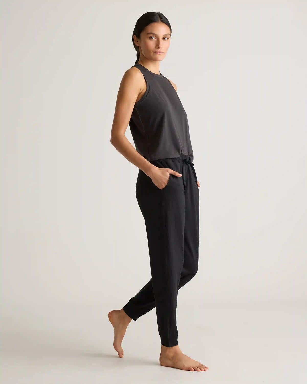 Flowknit Mid-Rise Joggers