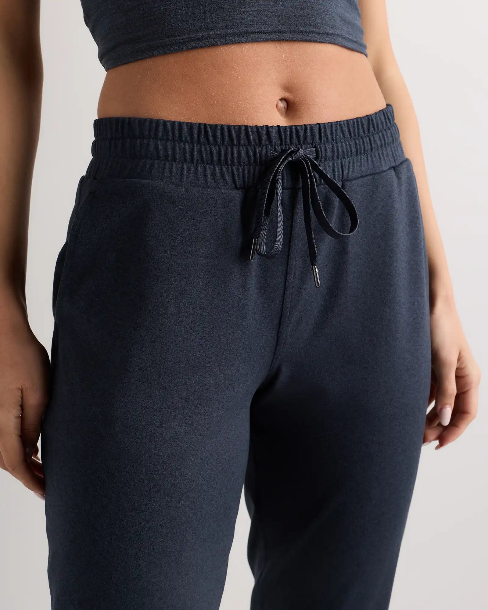 Flowknit Mid-Rise Joggers