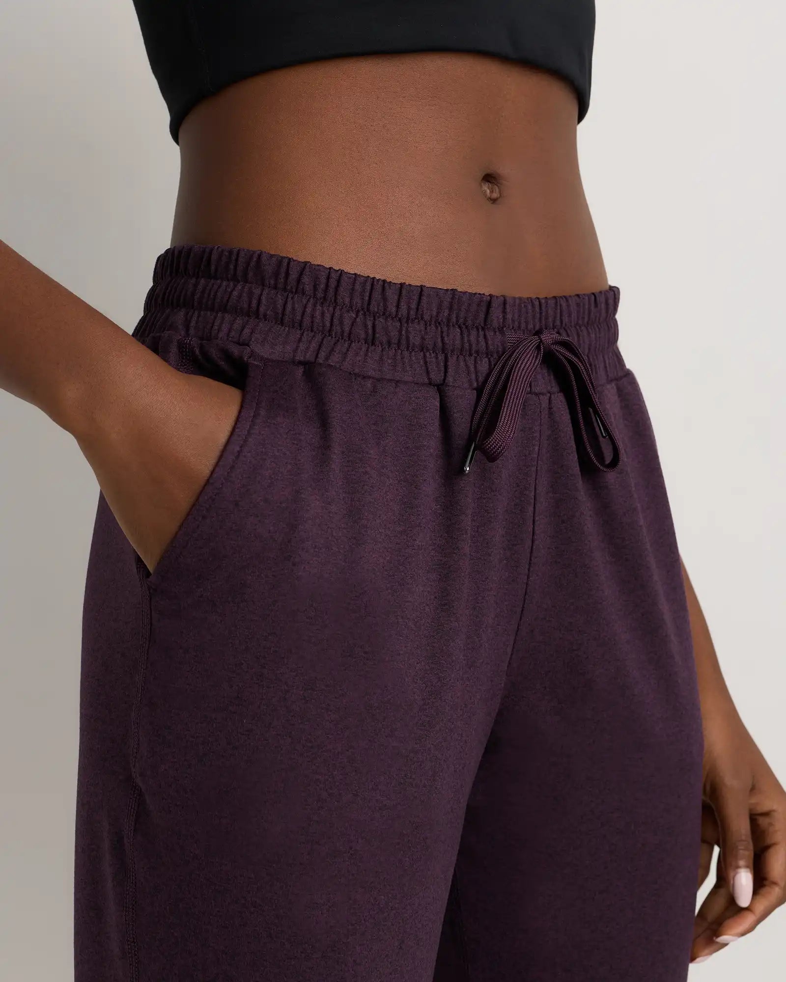 Flowknit Mid-Rise Joggers