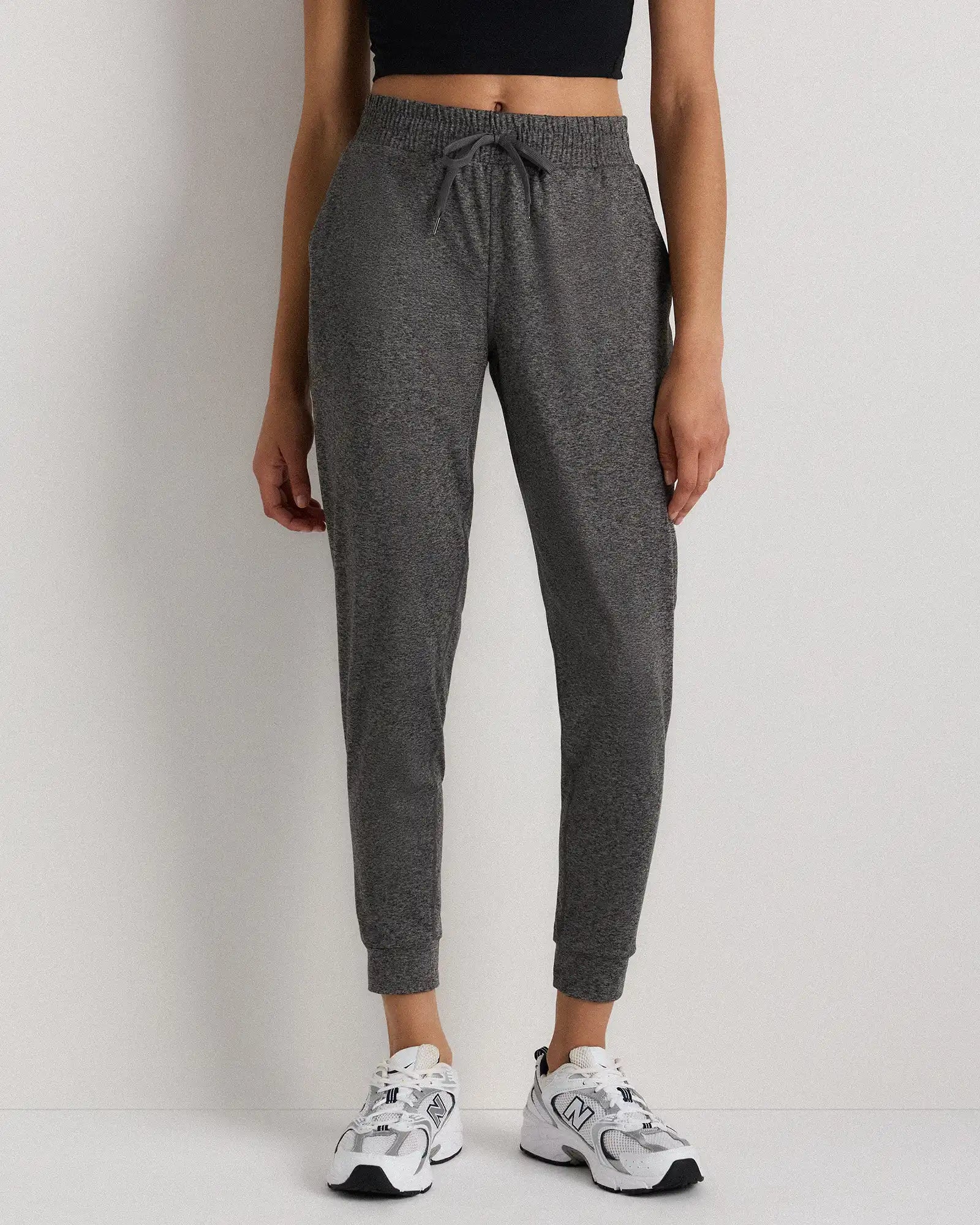 Flowknit Mid-Rise Joggers