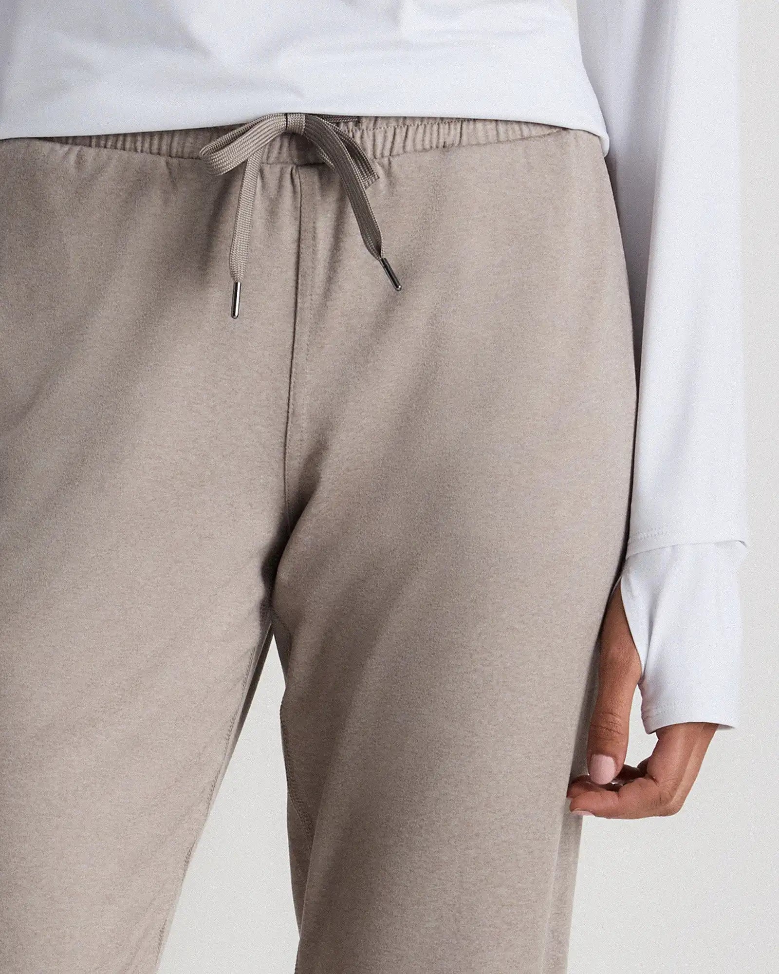Flowknit Mid-Rise Joggers