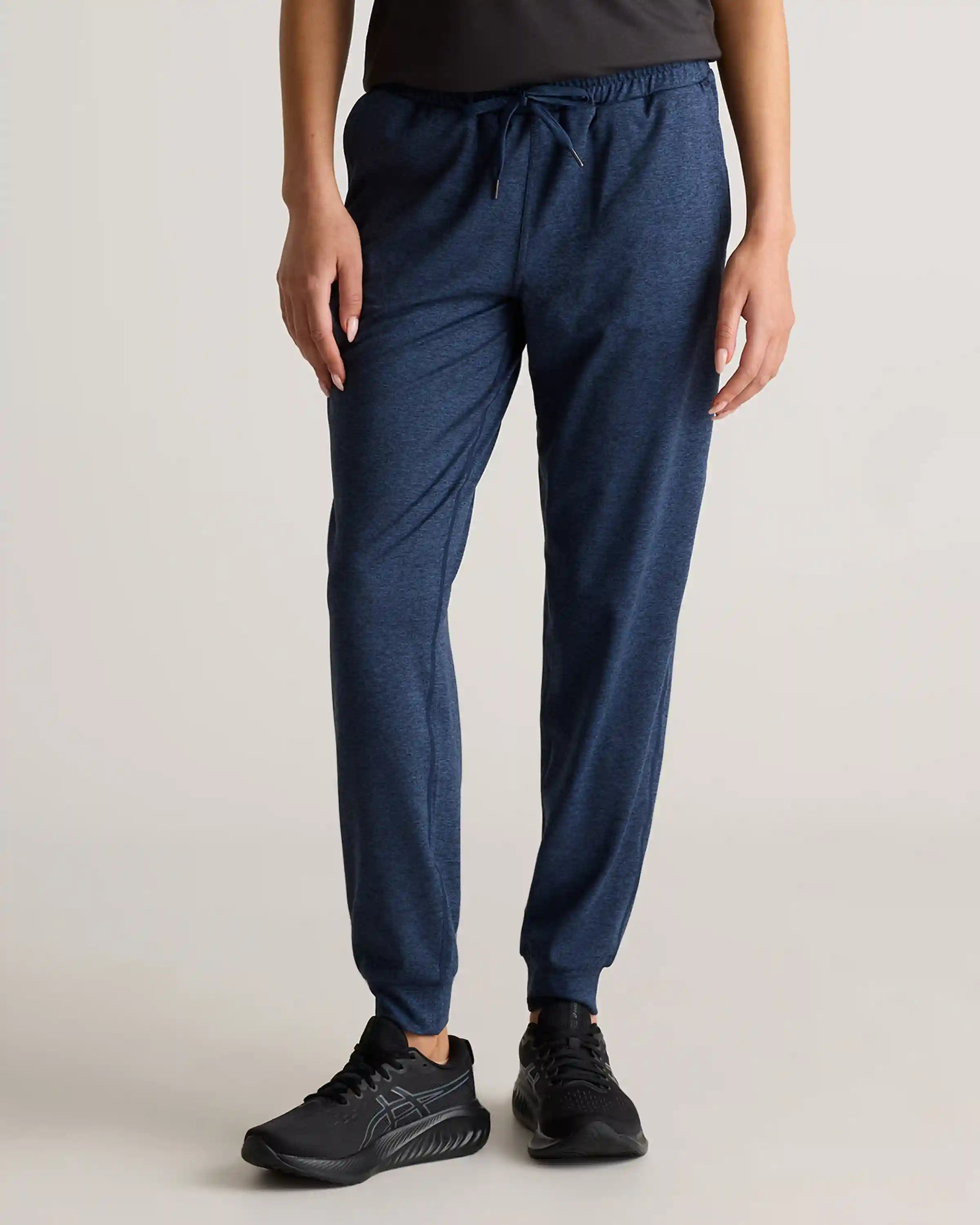 Flowknit Mid-Rise Joggers