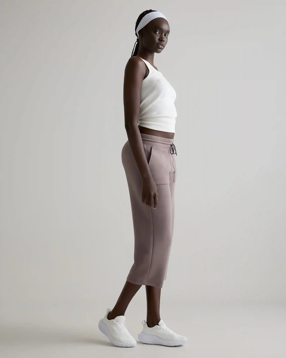 CloudComfort High-Rise Cropped Sweatpants