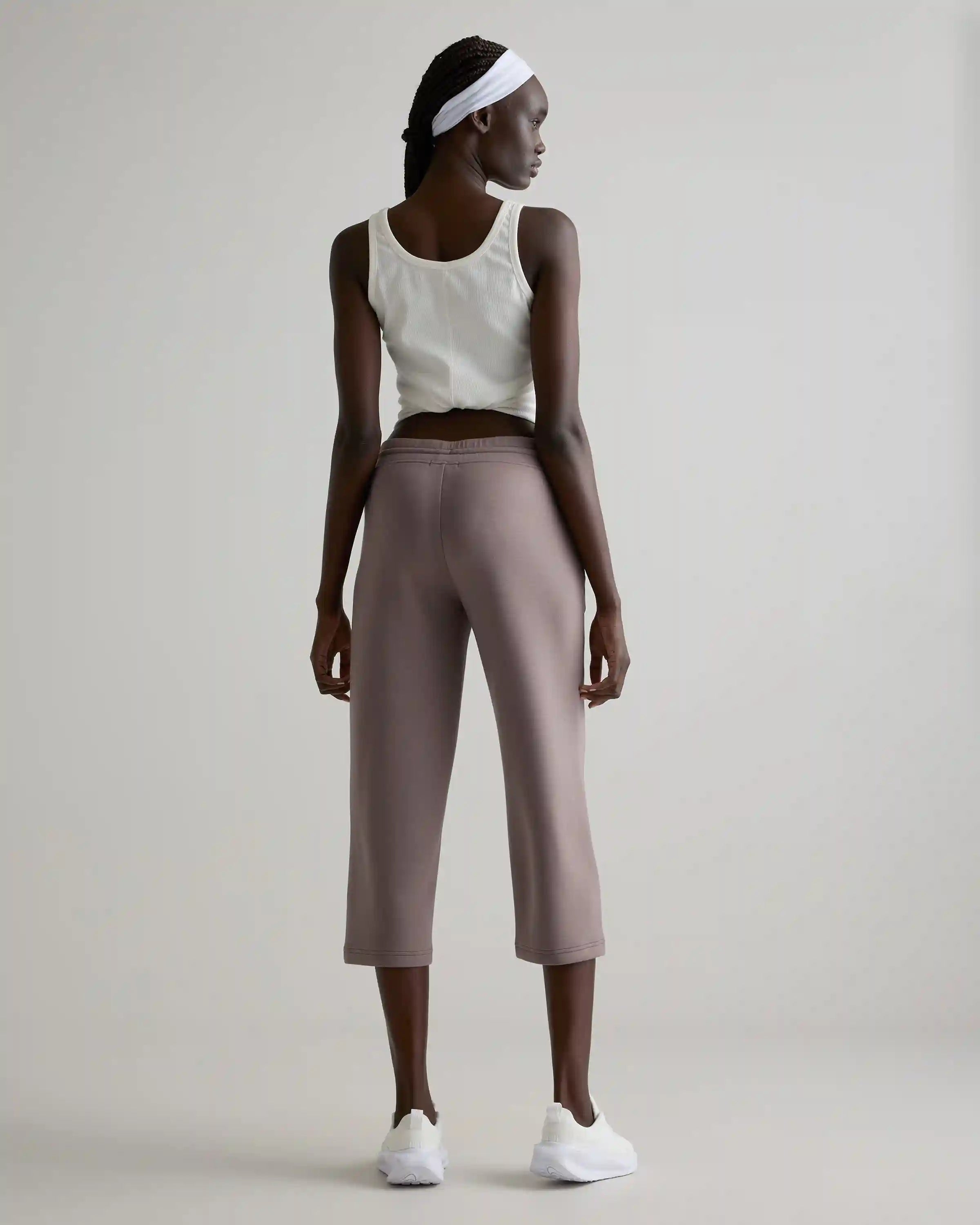 CloudComfort High-Rise Cropped Sweatpants