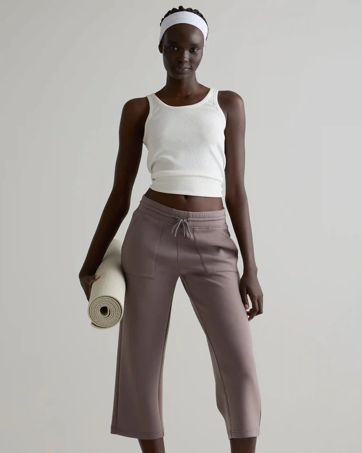 CloudComfort High-Rise Cropped Sweatpants