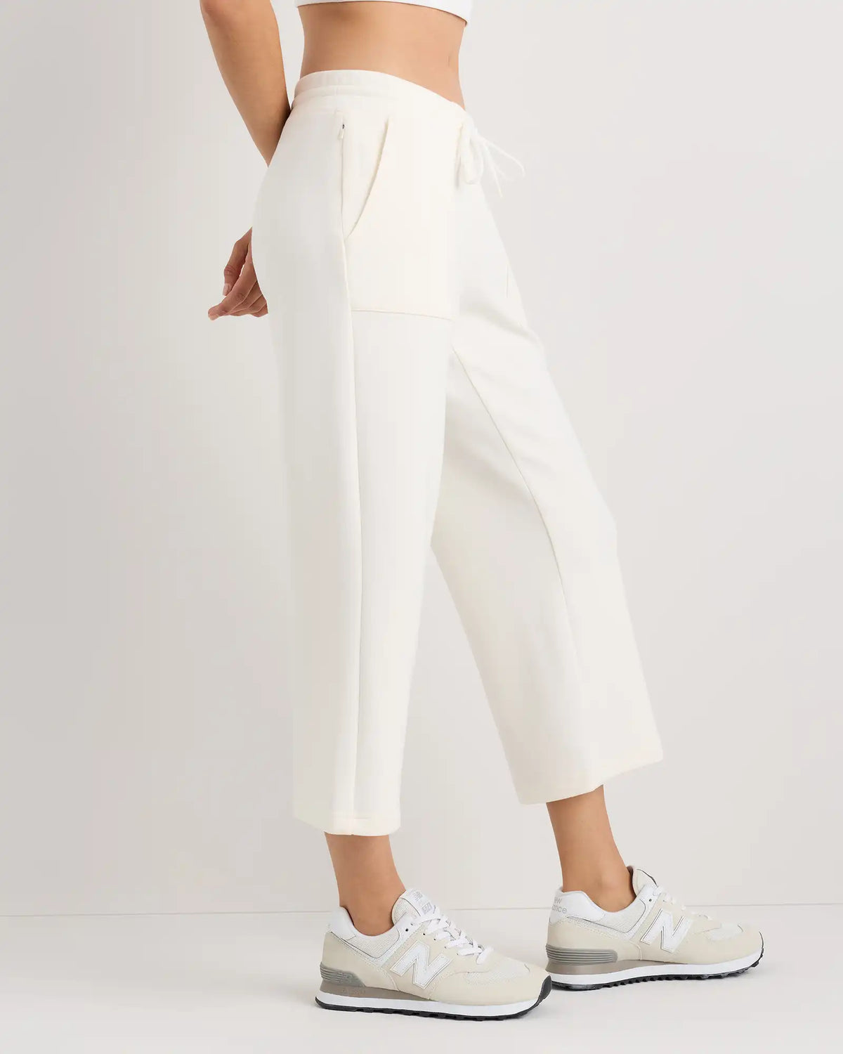 CloudComfort High-Rise Cropped Sweatpants